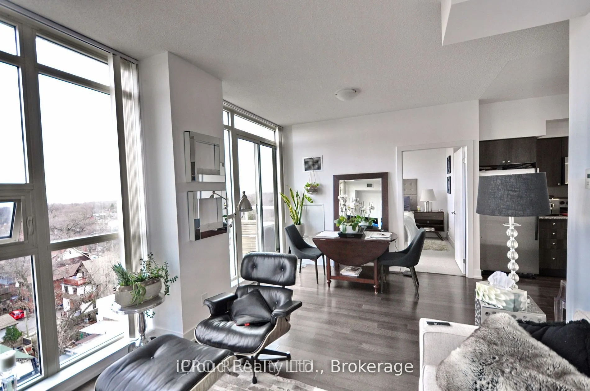 1638 Bloor Street W, #1001
