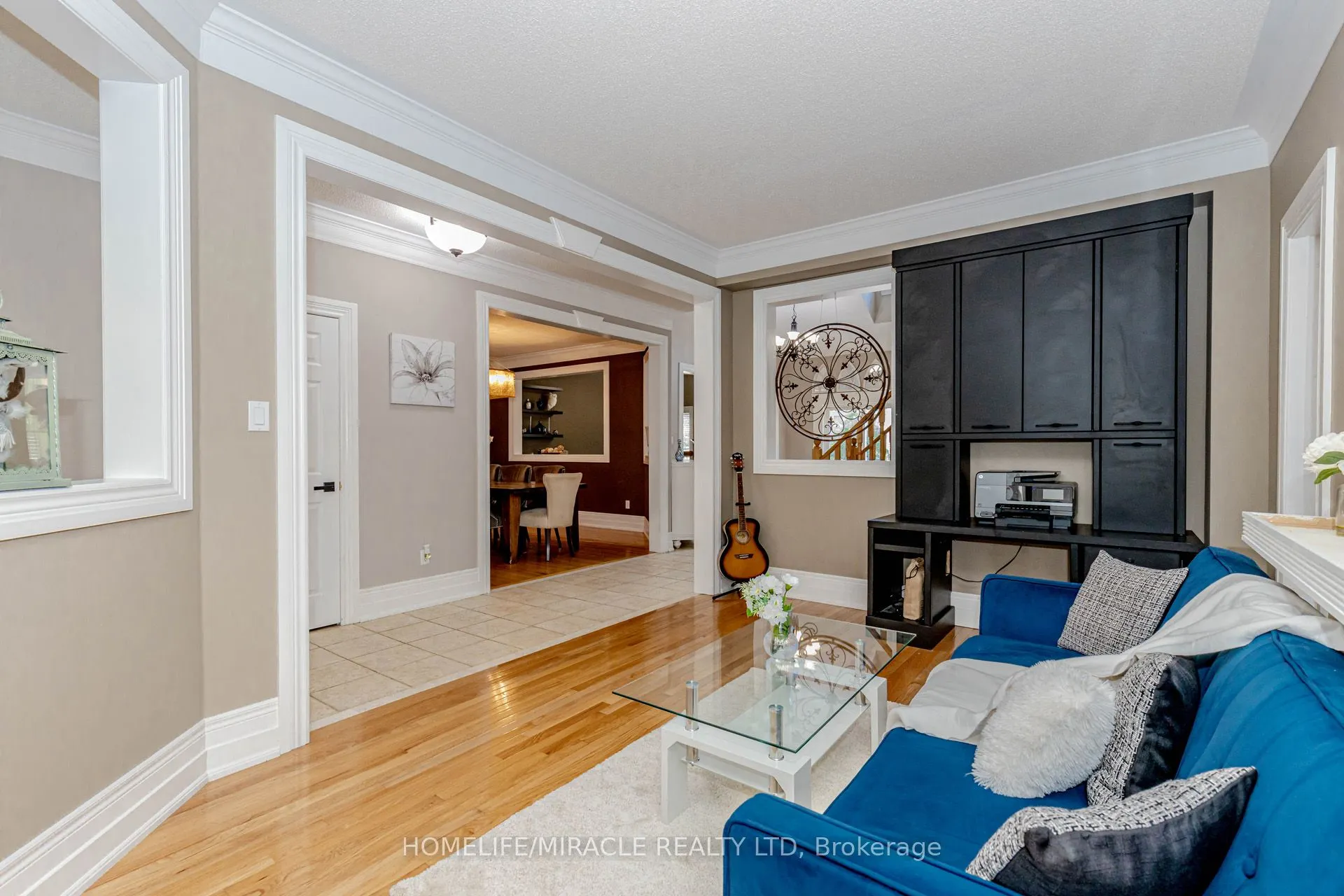 32 Masters Green Crescent