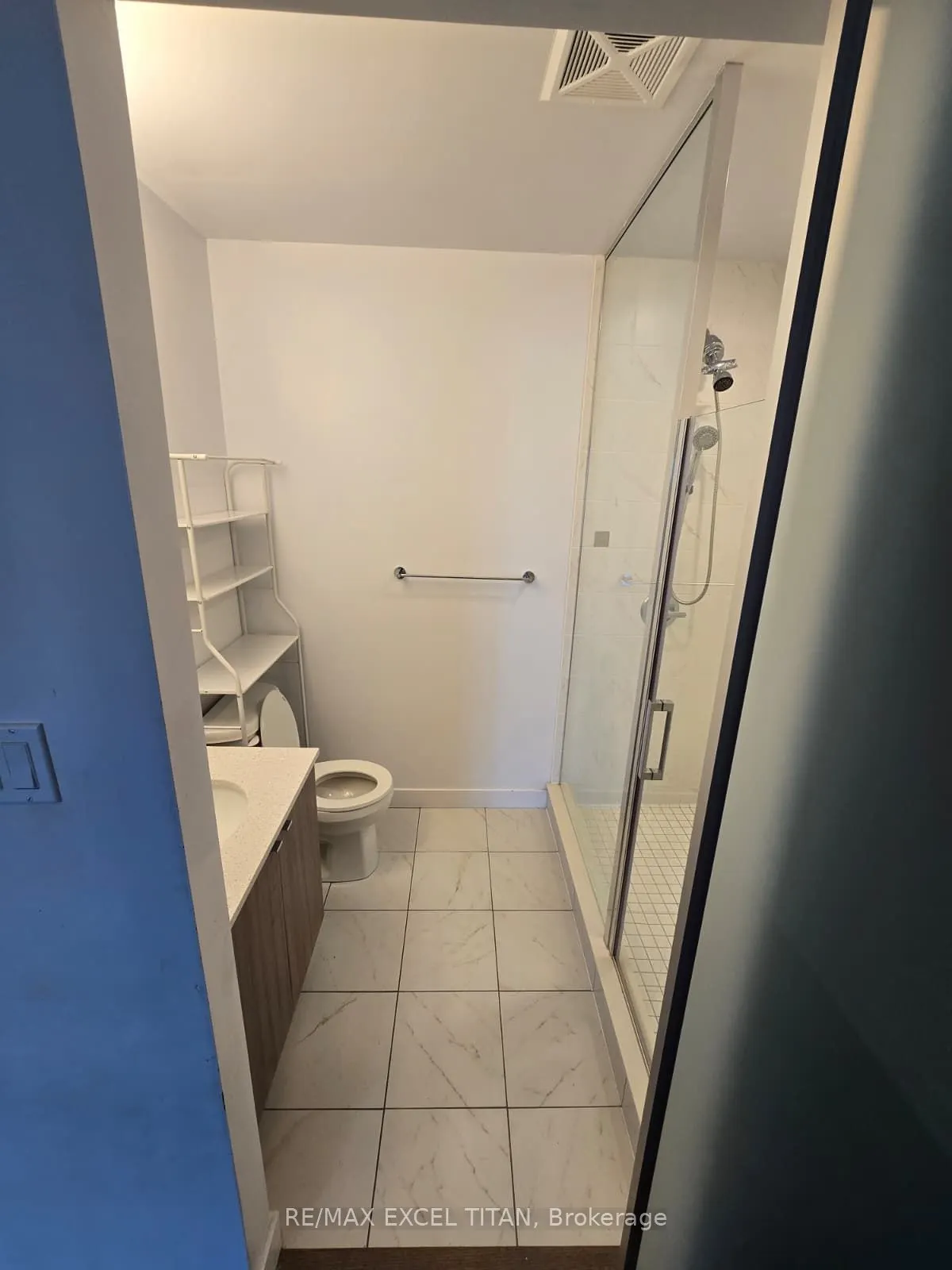 2433 Dufferin Street, #710