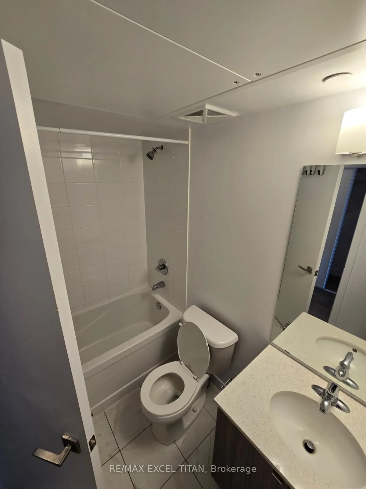 2433 Dufferin Street, #710