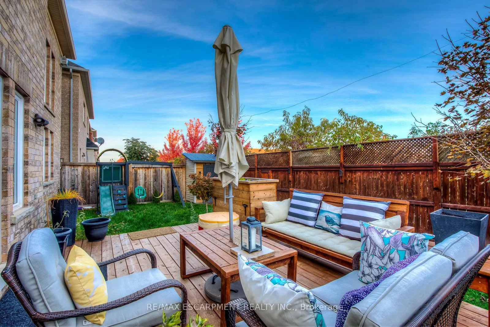 4200 Fuller Crescent