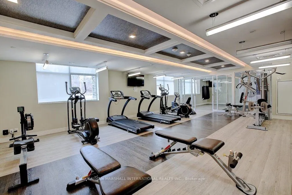 1575 Lakeshore Road W, #462