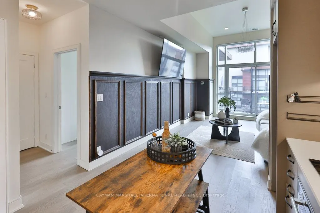 1575 Lakeshore Road W, #462