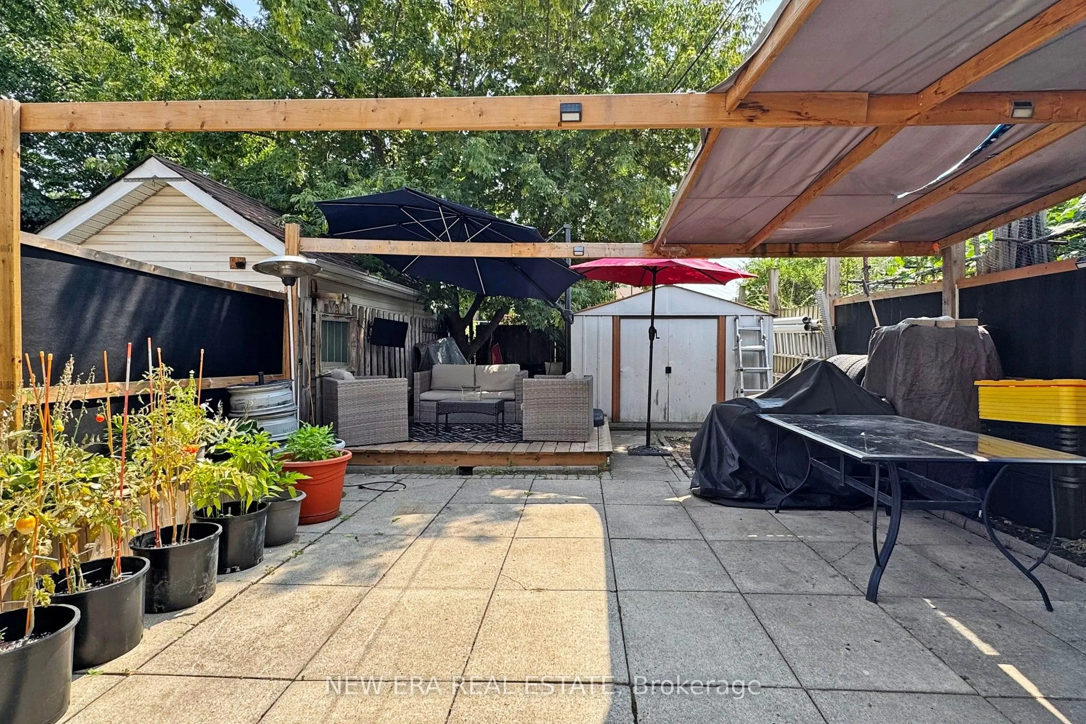 53 Burnfield Avenue