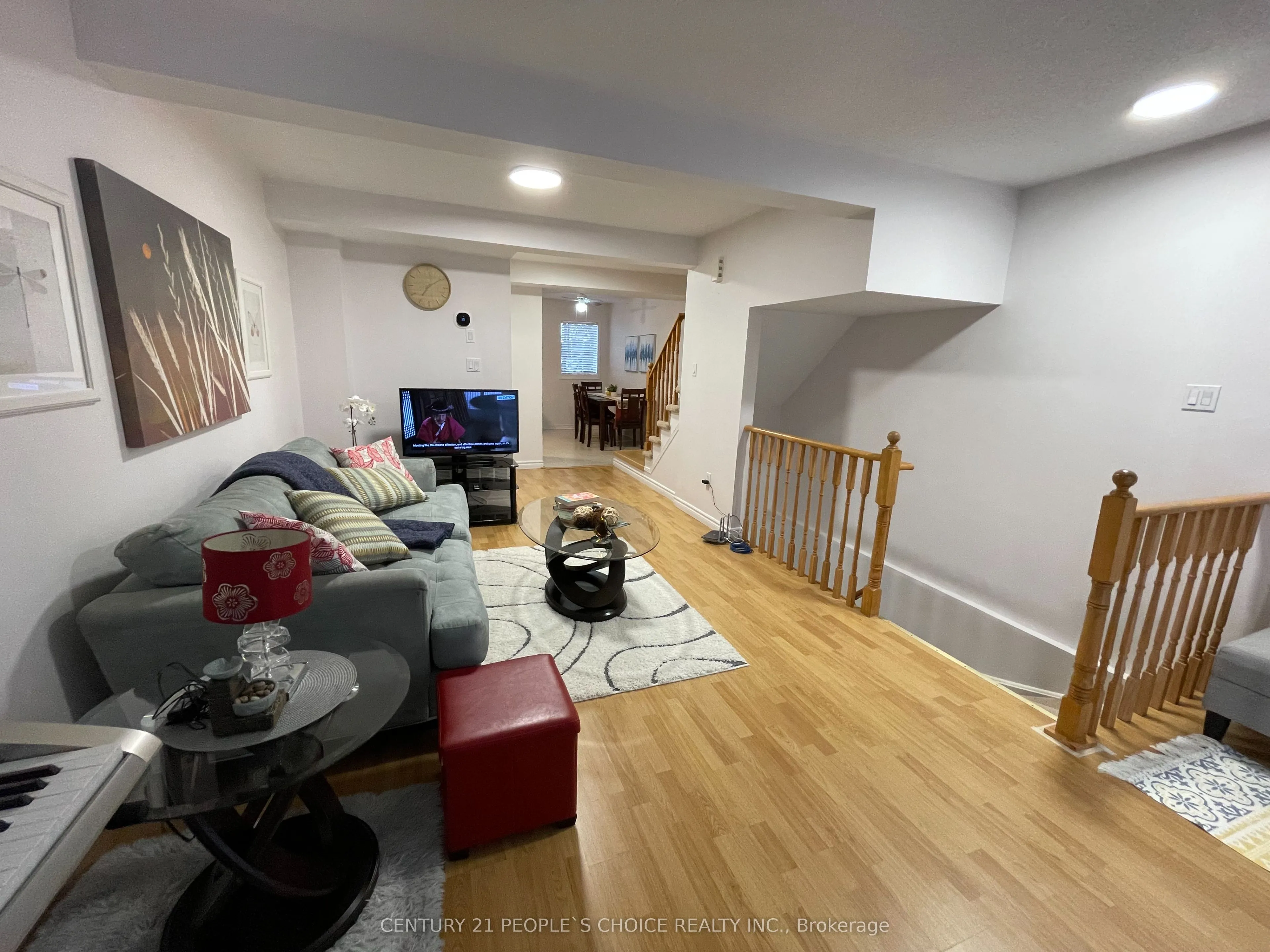 83 Spadina Road N, #49