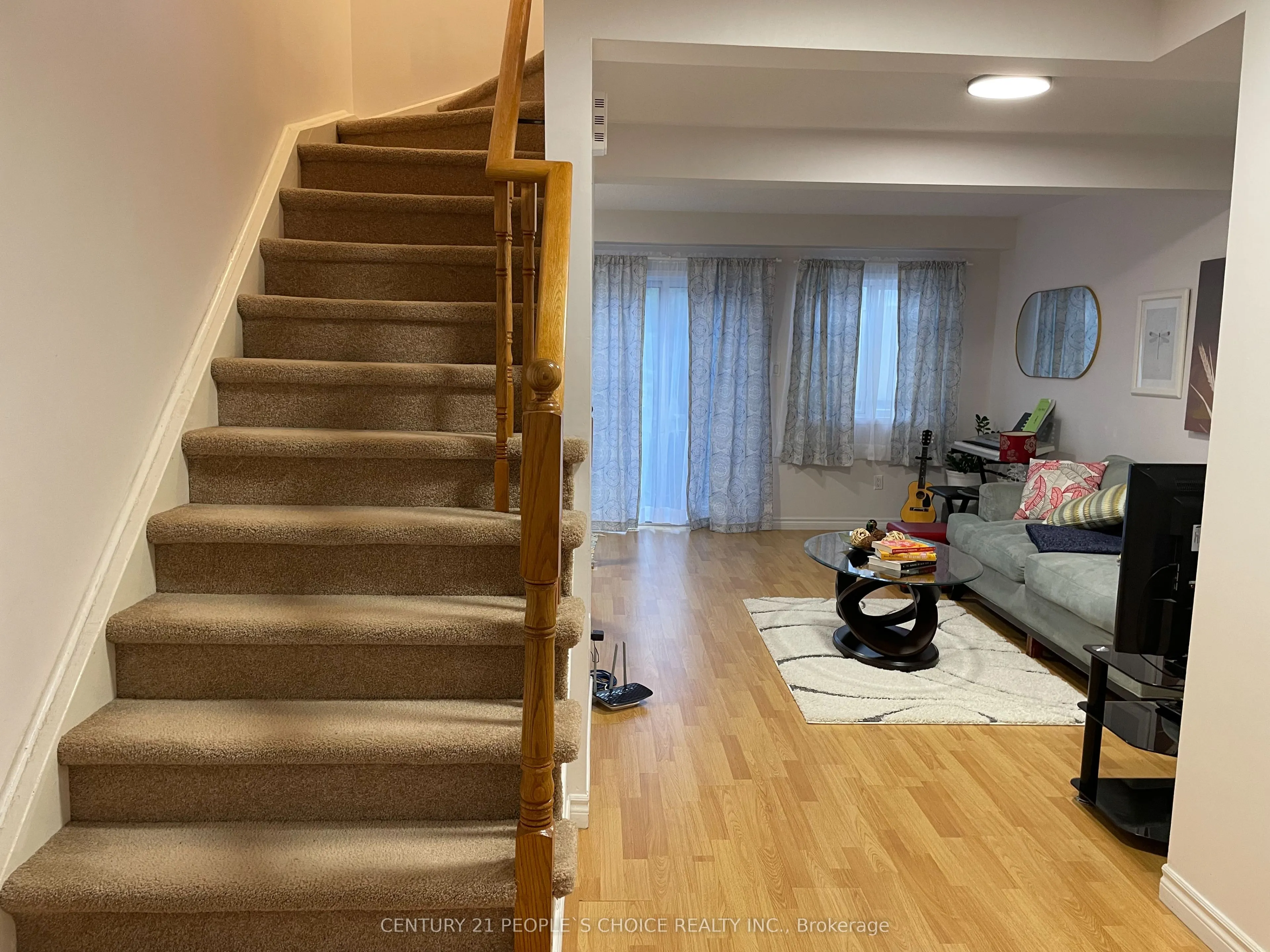 83 Spadina Road N, #49