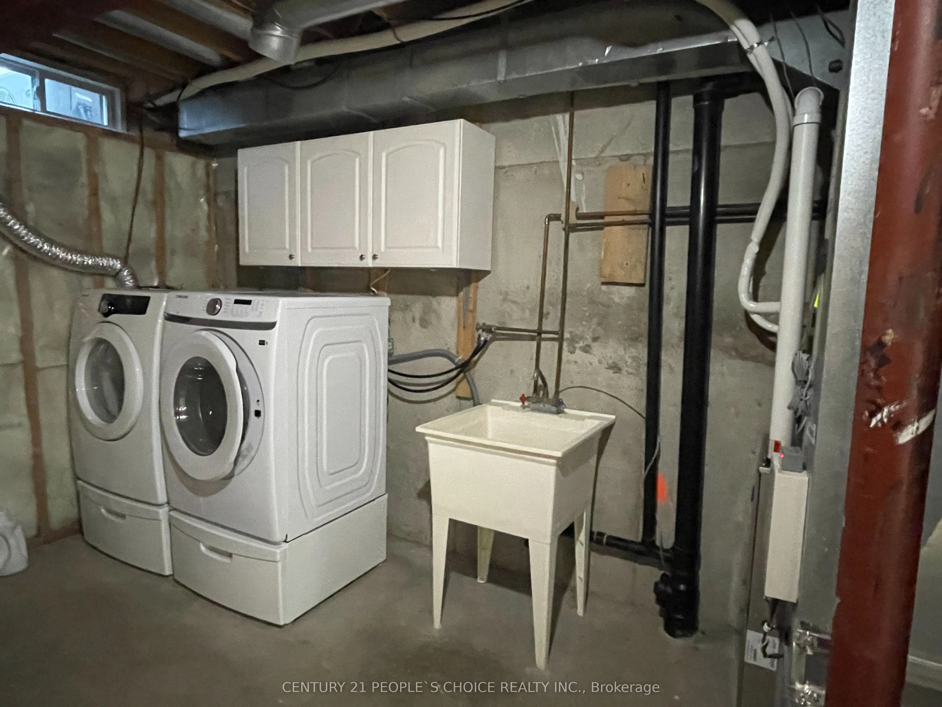 83 Spadina Road N, #49