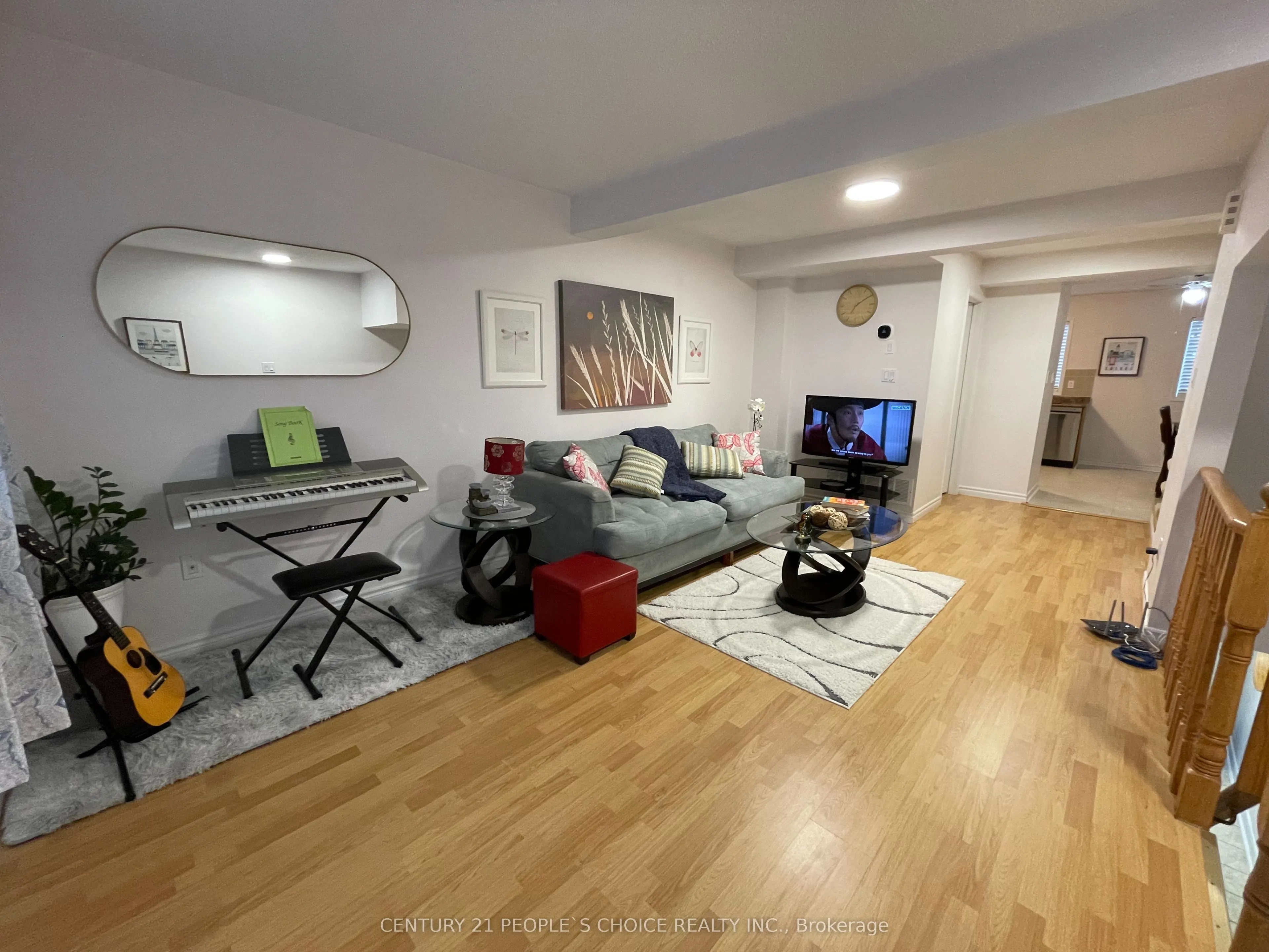 83 Spadina Road N, #49
