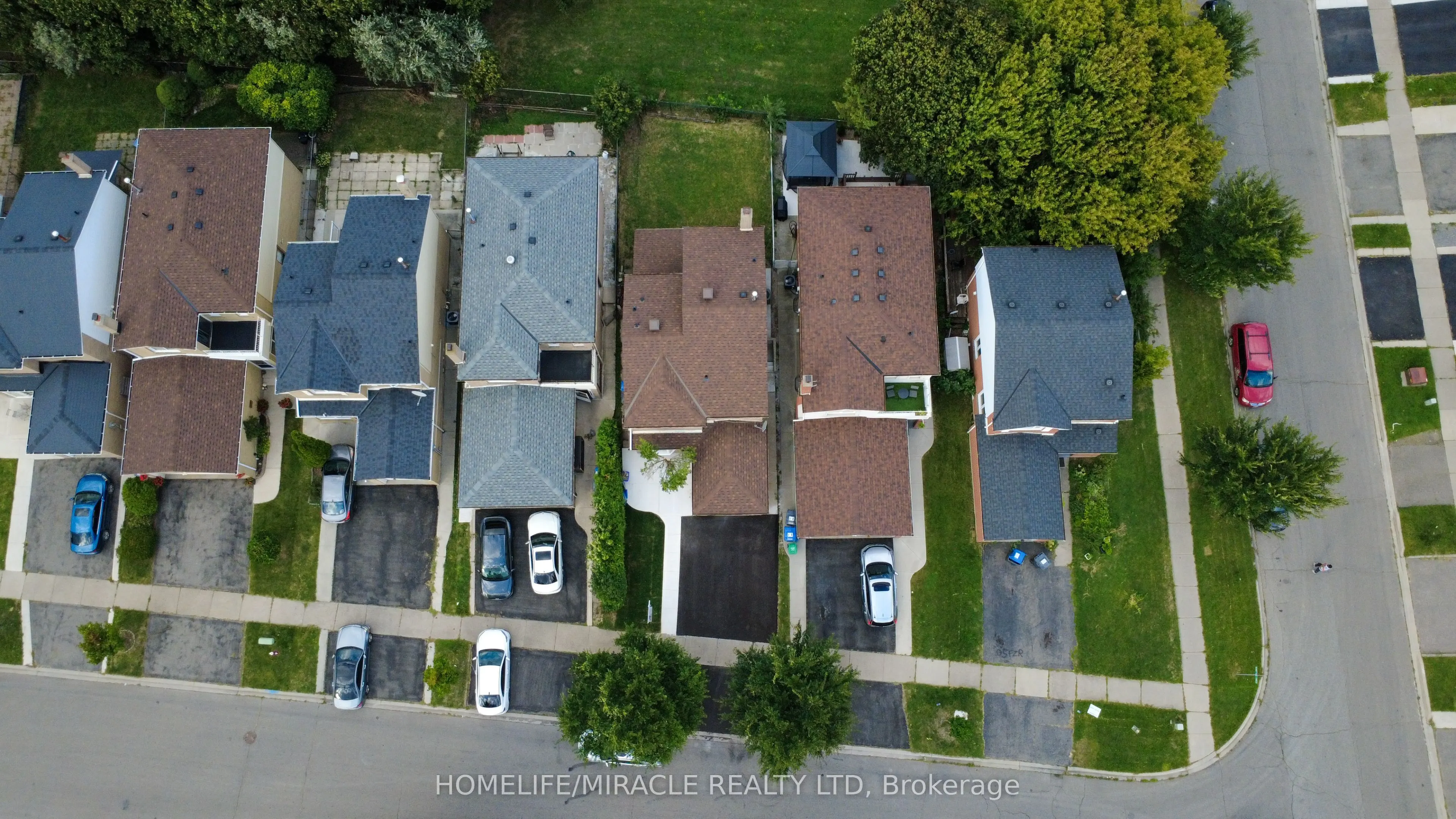 60 Denlow Drive