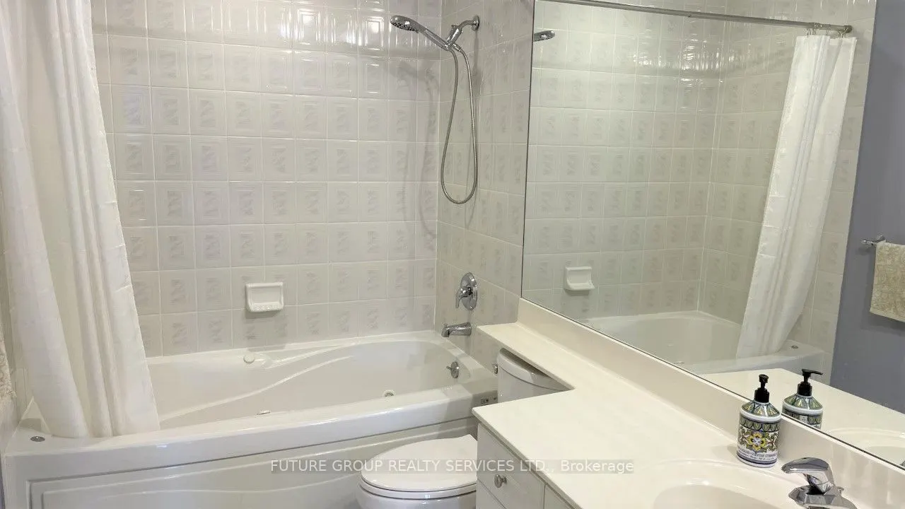 3351 Cawthra Road, #423