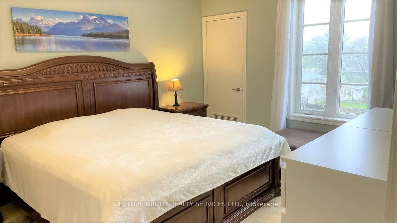 3351 Cawthra Road, #423