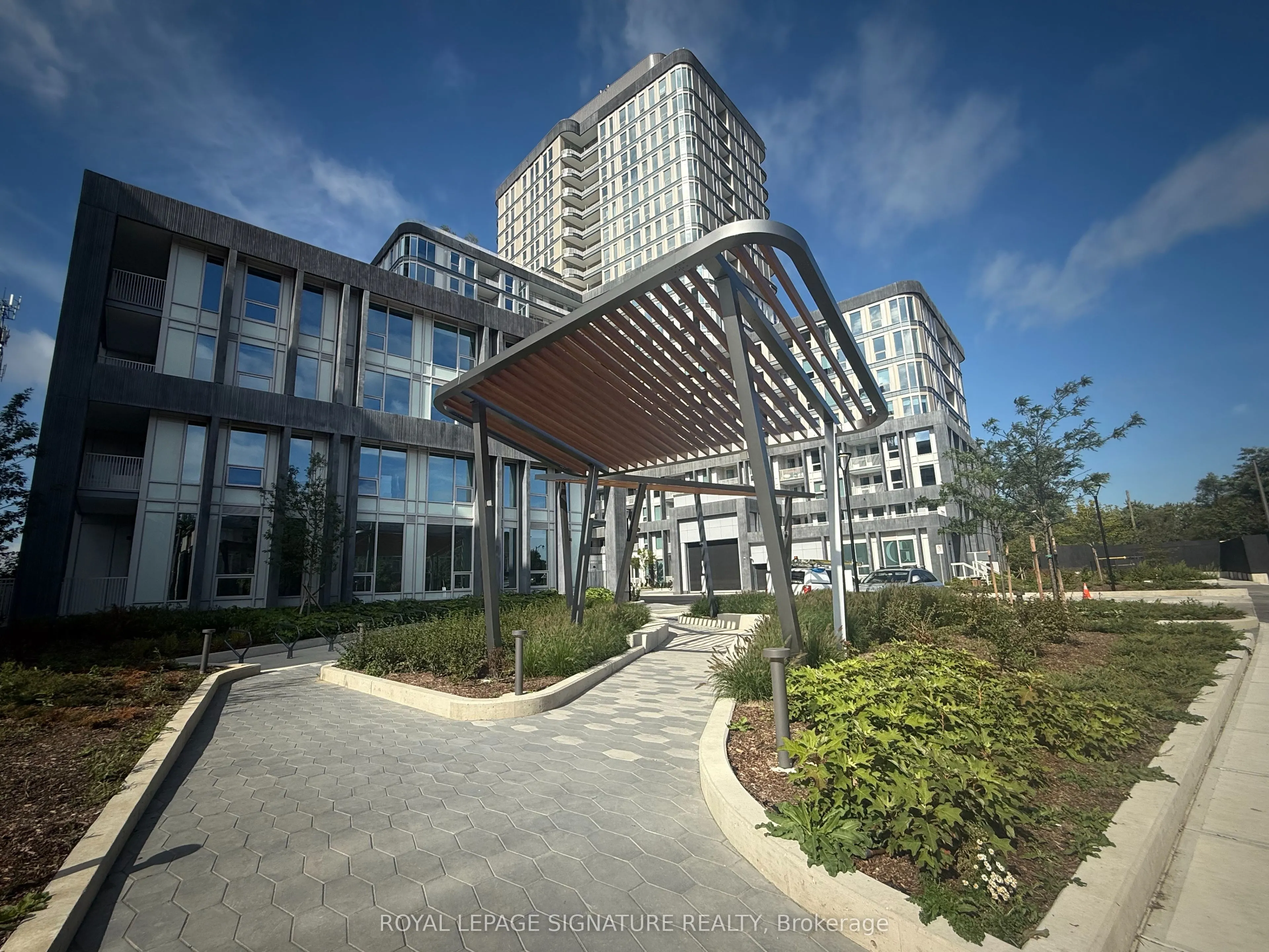 3240 William Coltson Avenue, #813