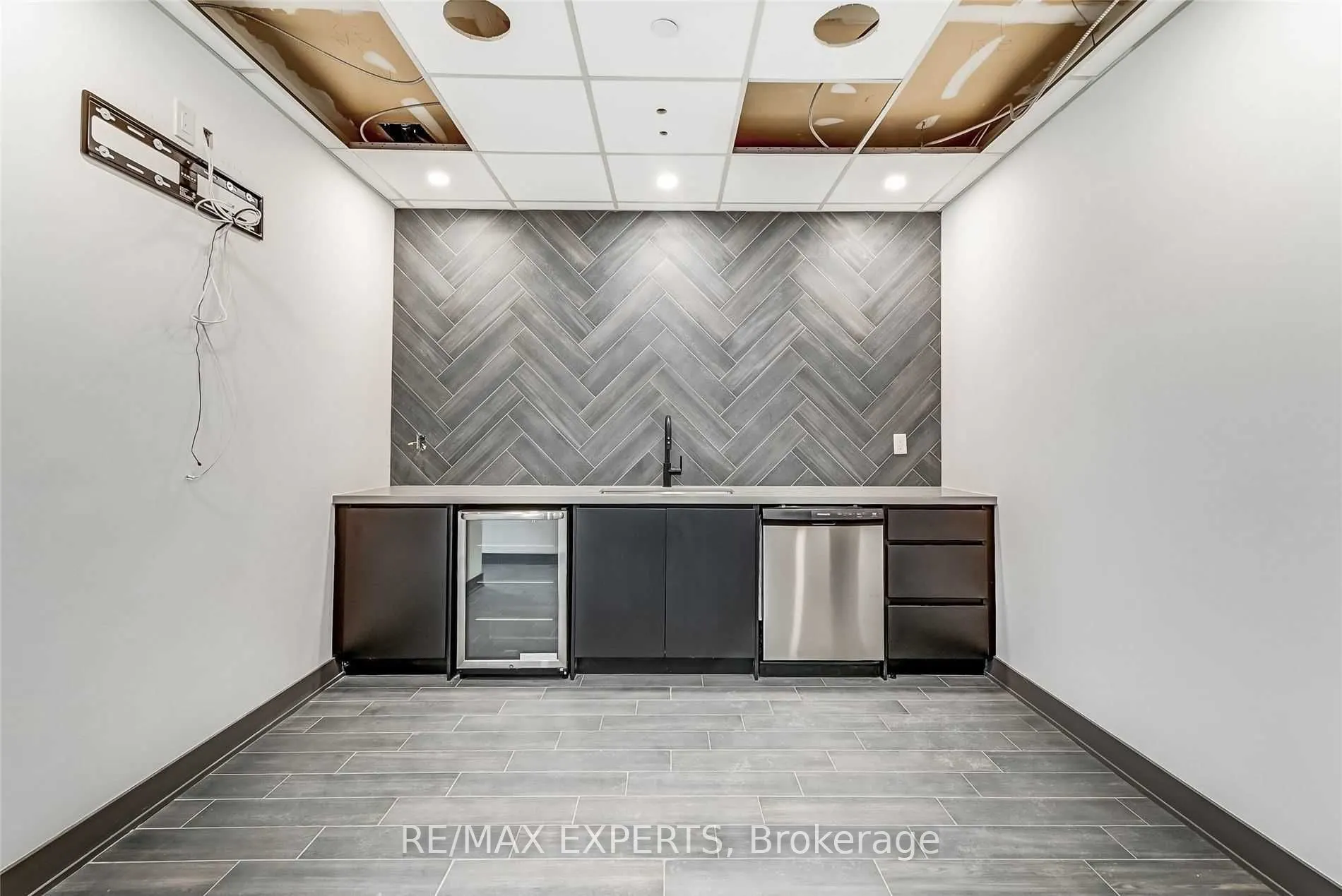 13 Kenview Boulevard, #11