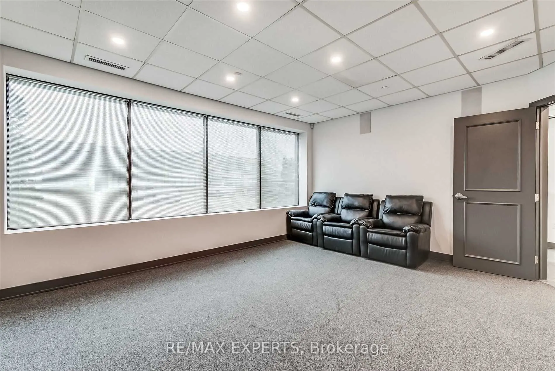 13 Kenview Boulevard, #11