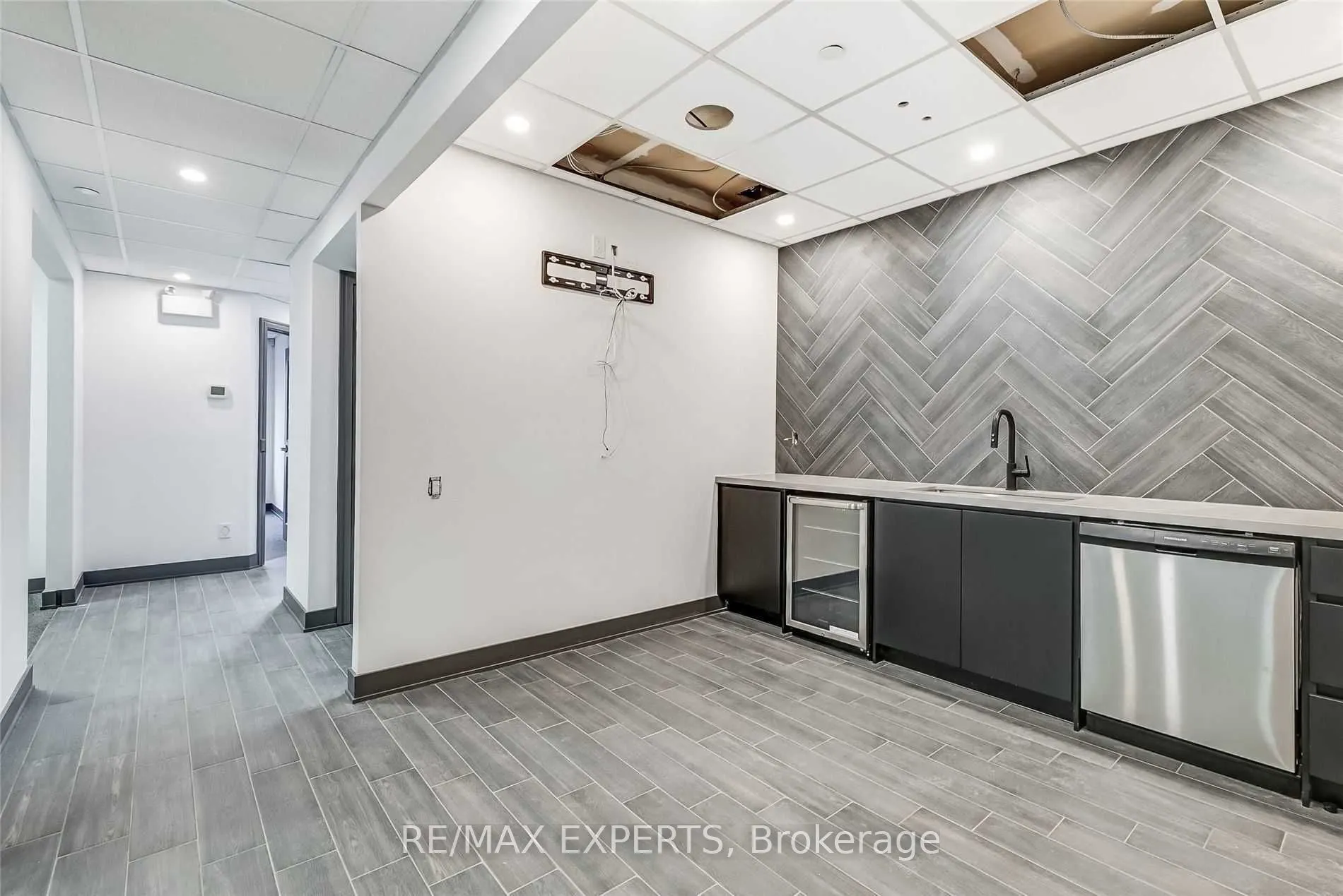 13 Kenview Boulevard, #11