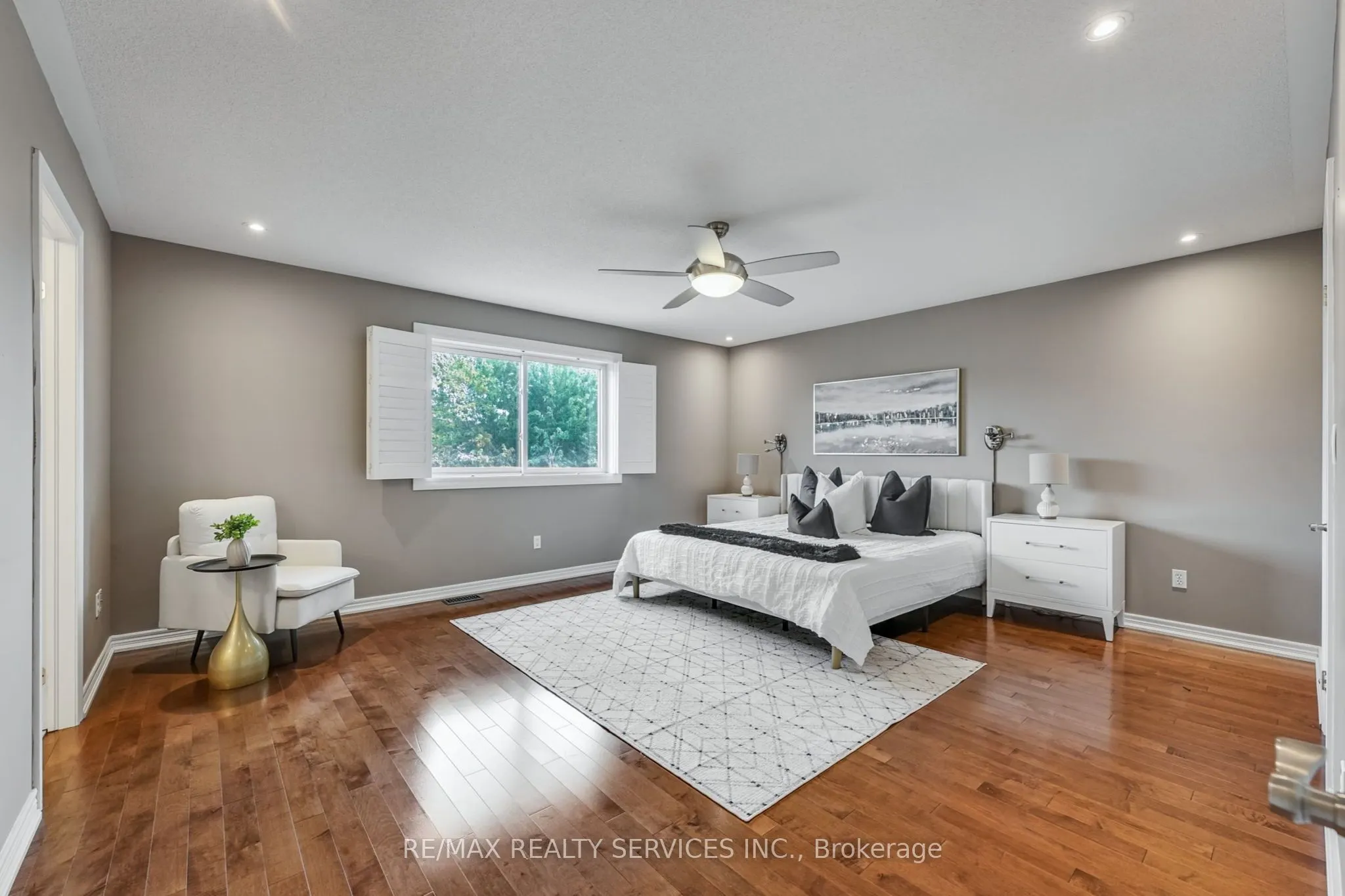 194 Cooke Crescent