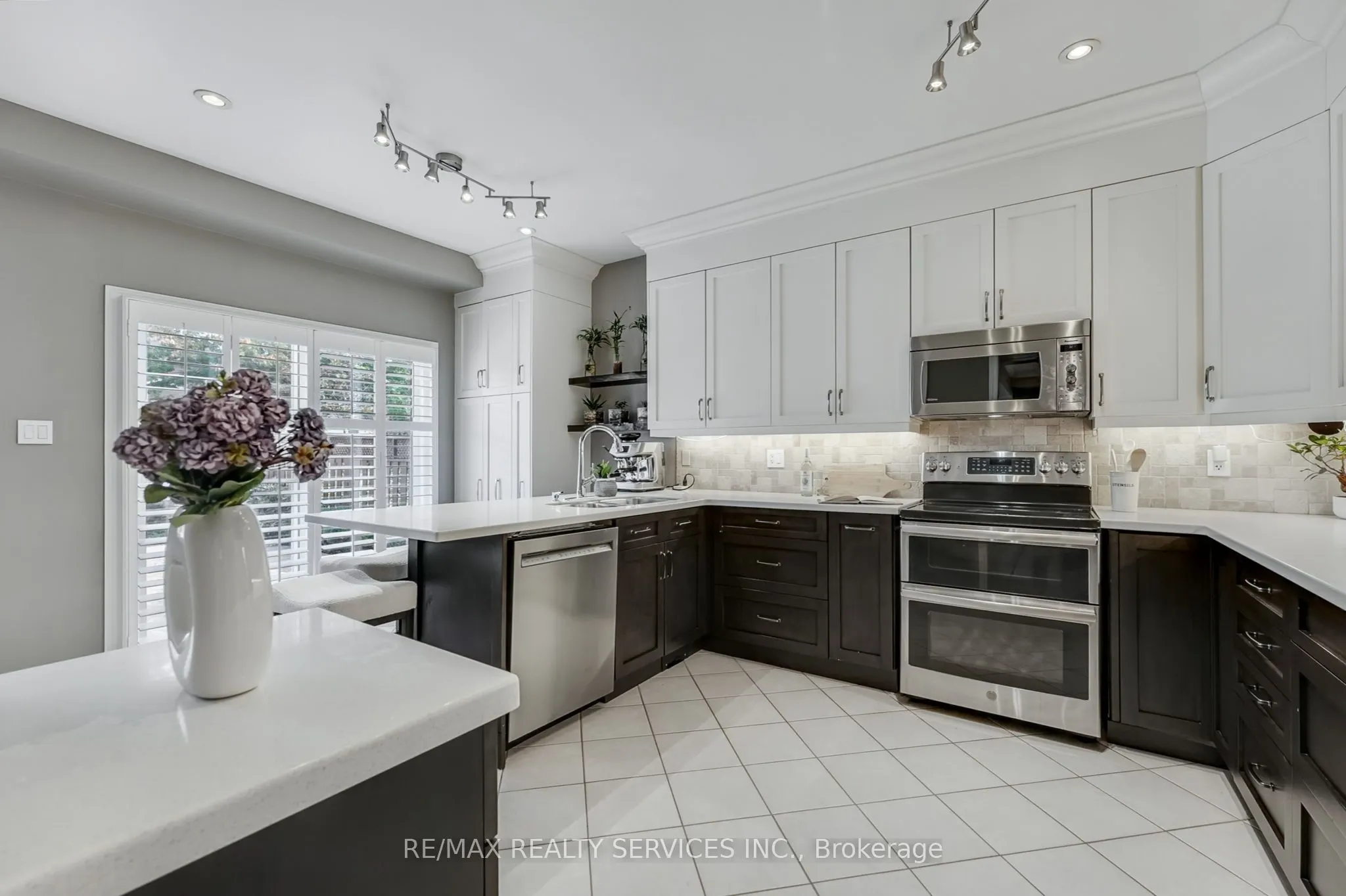 194 Cooke Crescent
