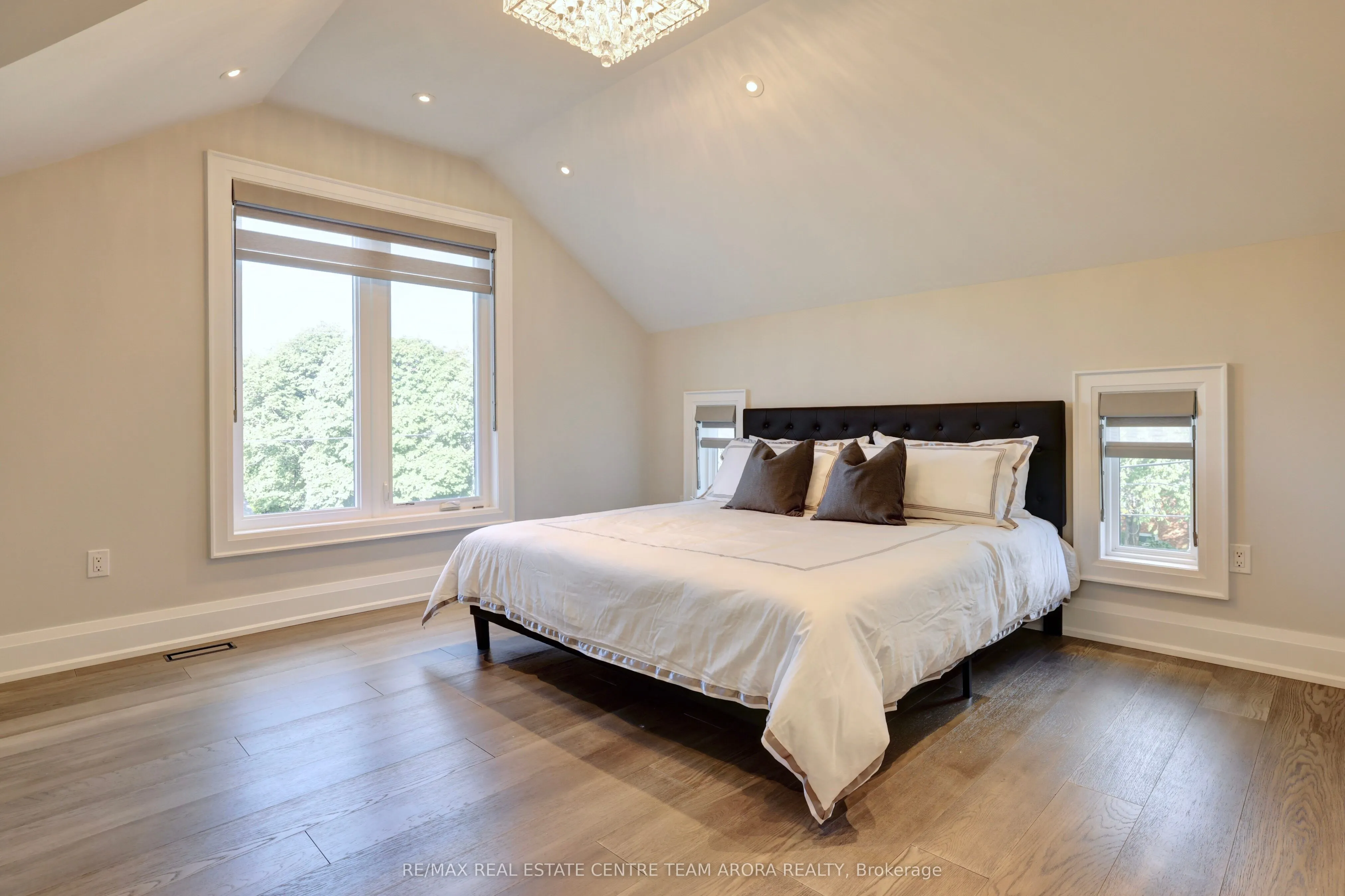 26 Pioneer Drive
