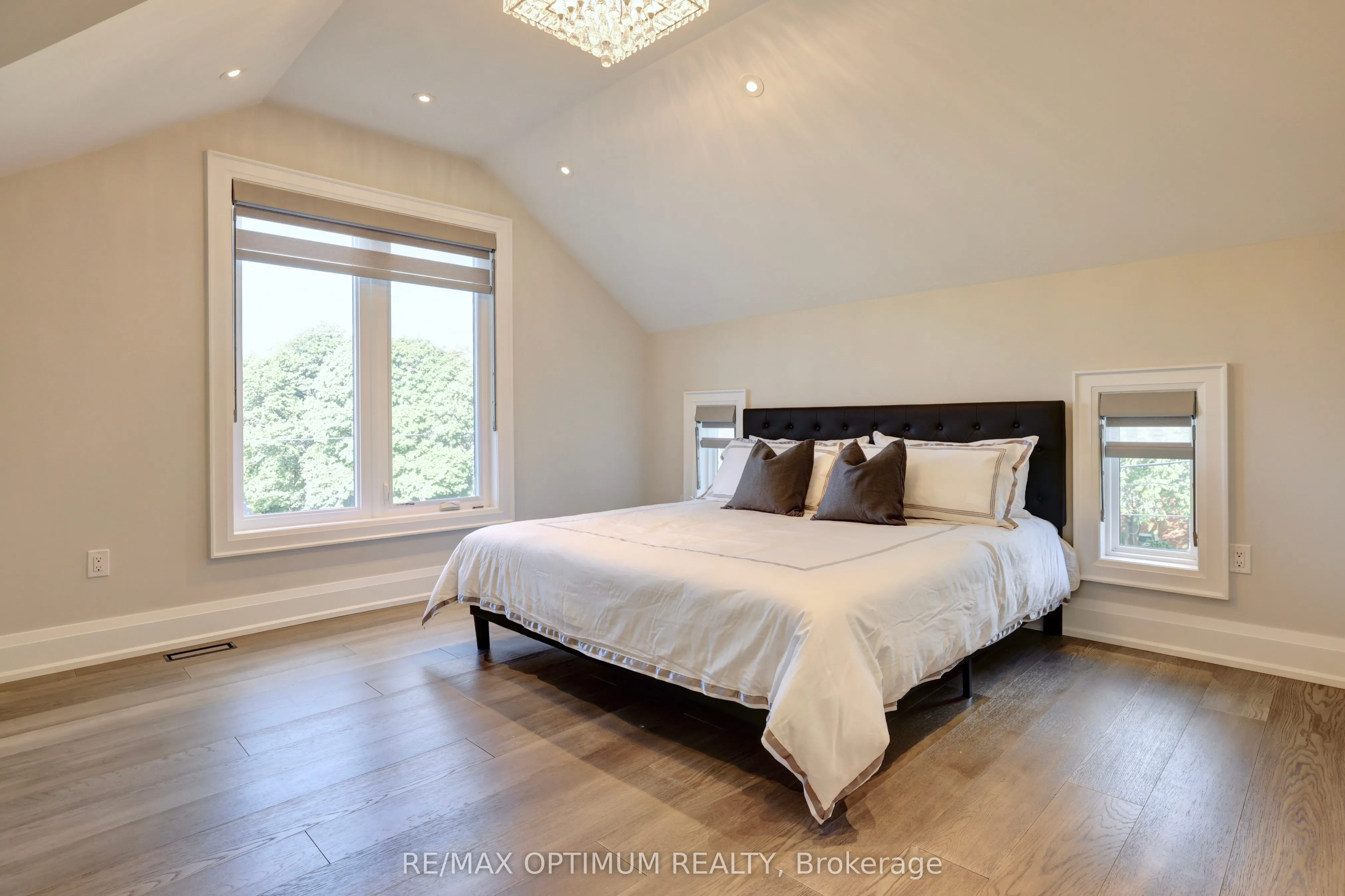 26 Pioneer Drive