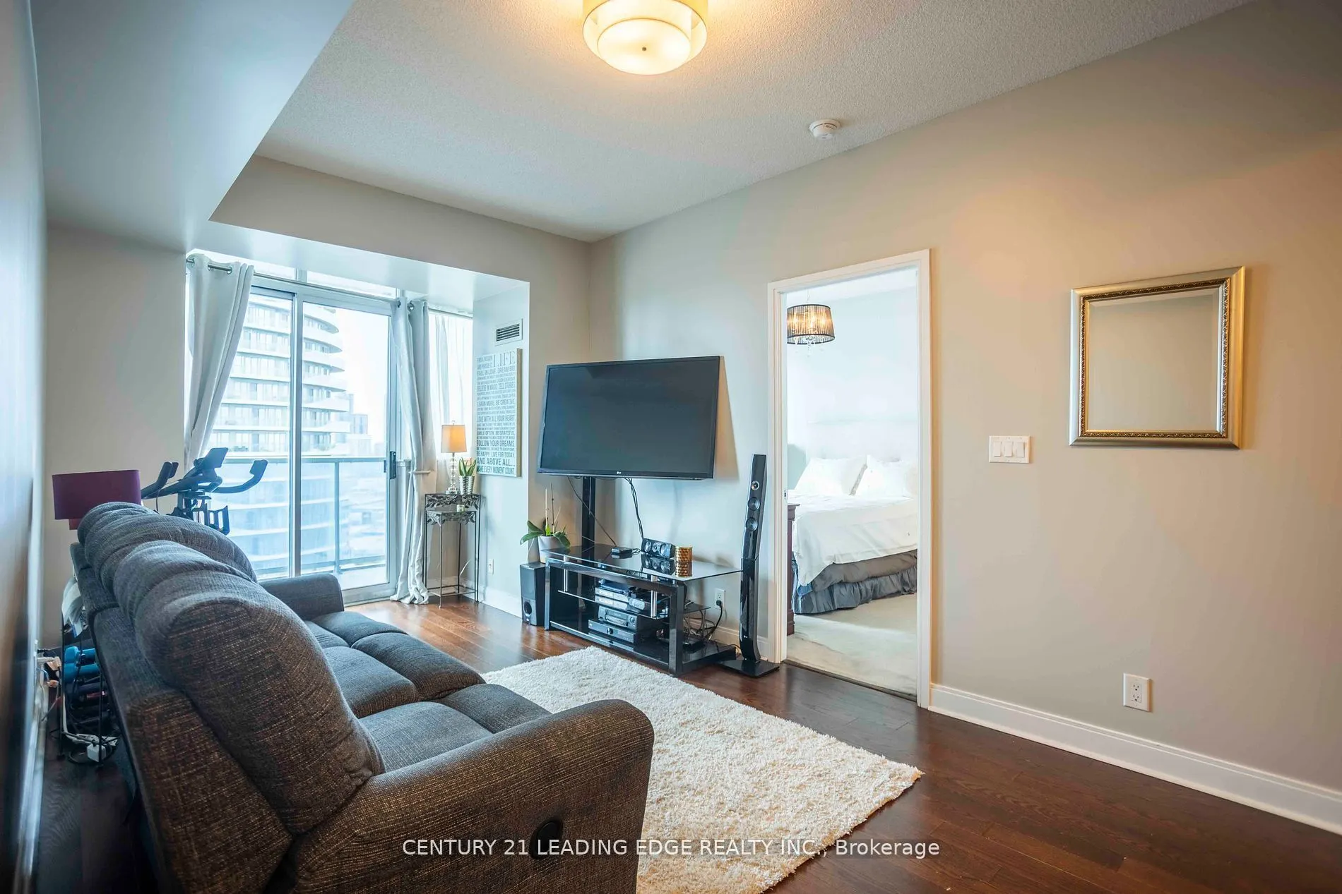 80 Absolute Avenue, #2607
