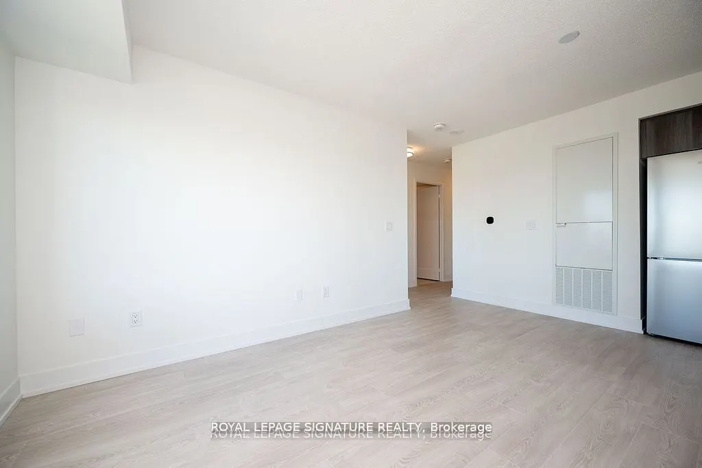 10 Eva Road, #1504