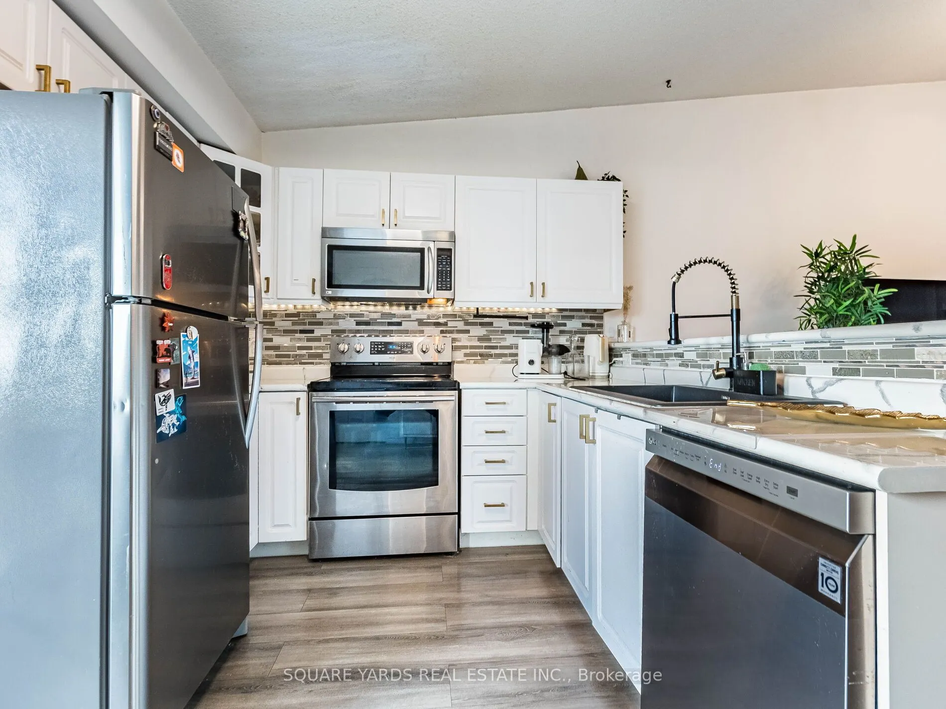 4015 Kilmer Drive, #402