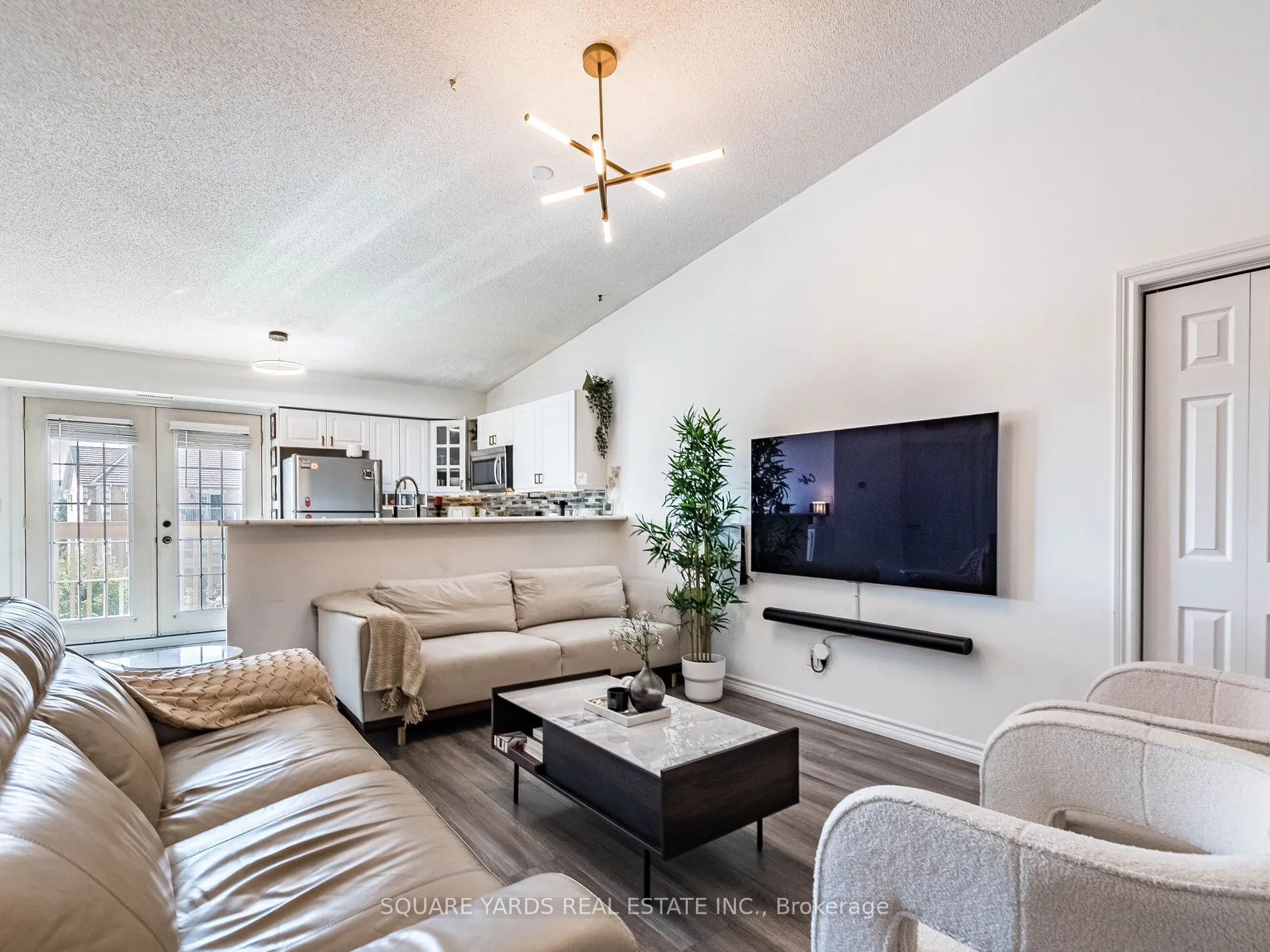 4015 Kilmer Drive, #402