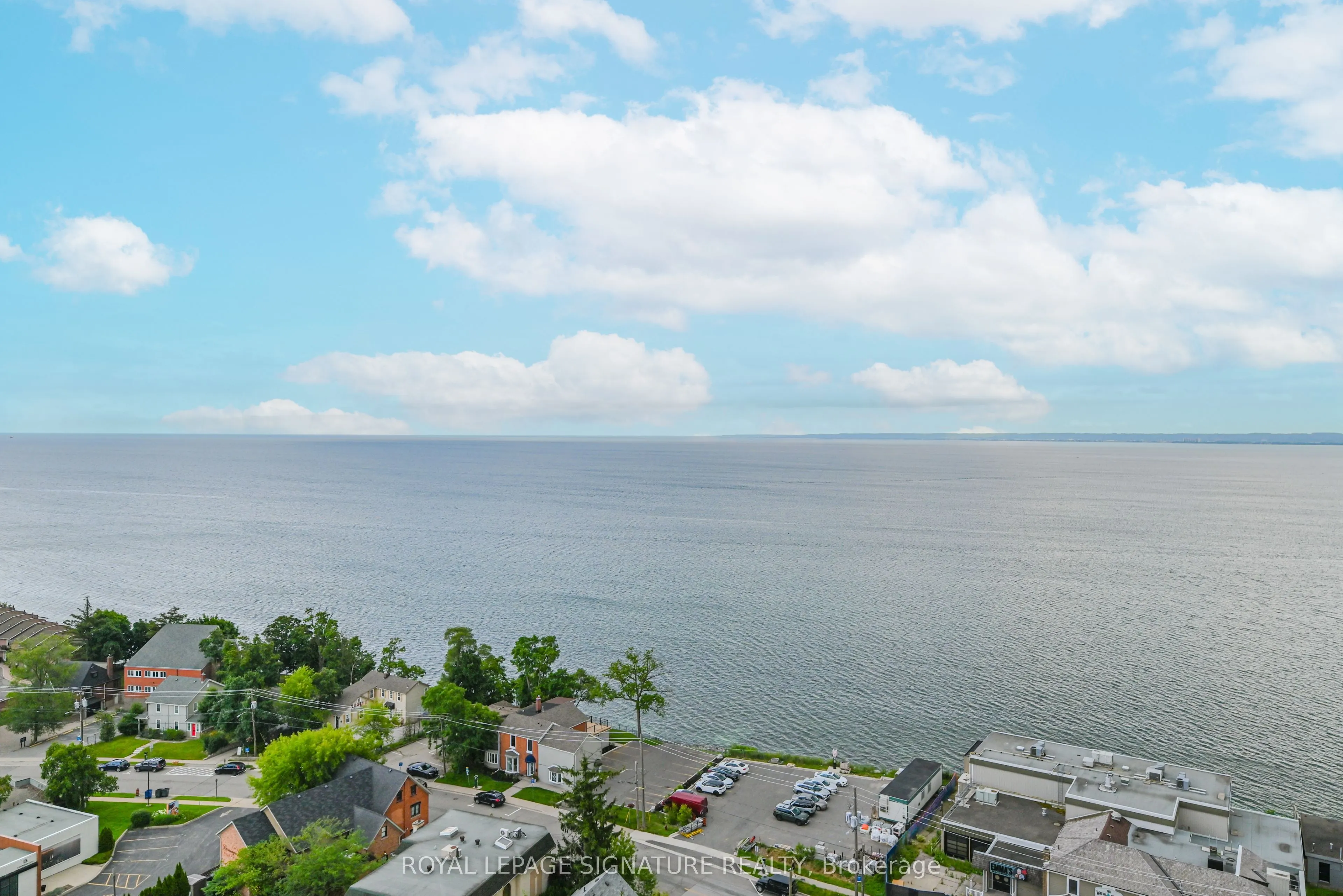 370 Martha Street, #1606