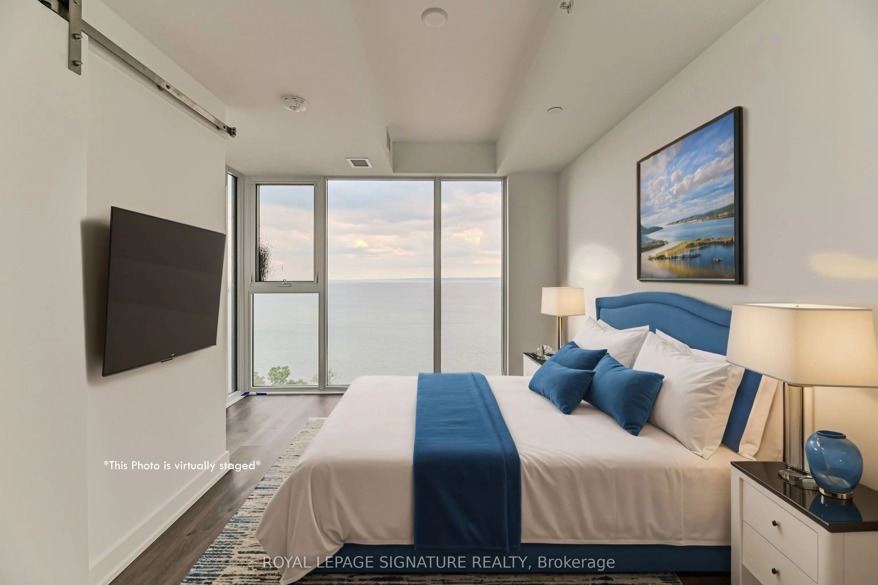 370 Martha Street, #1606
