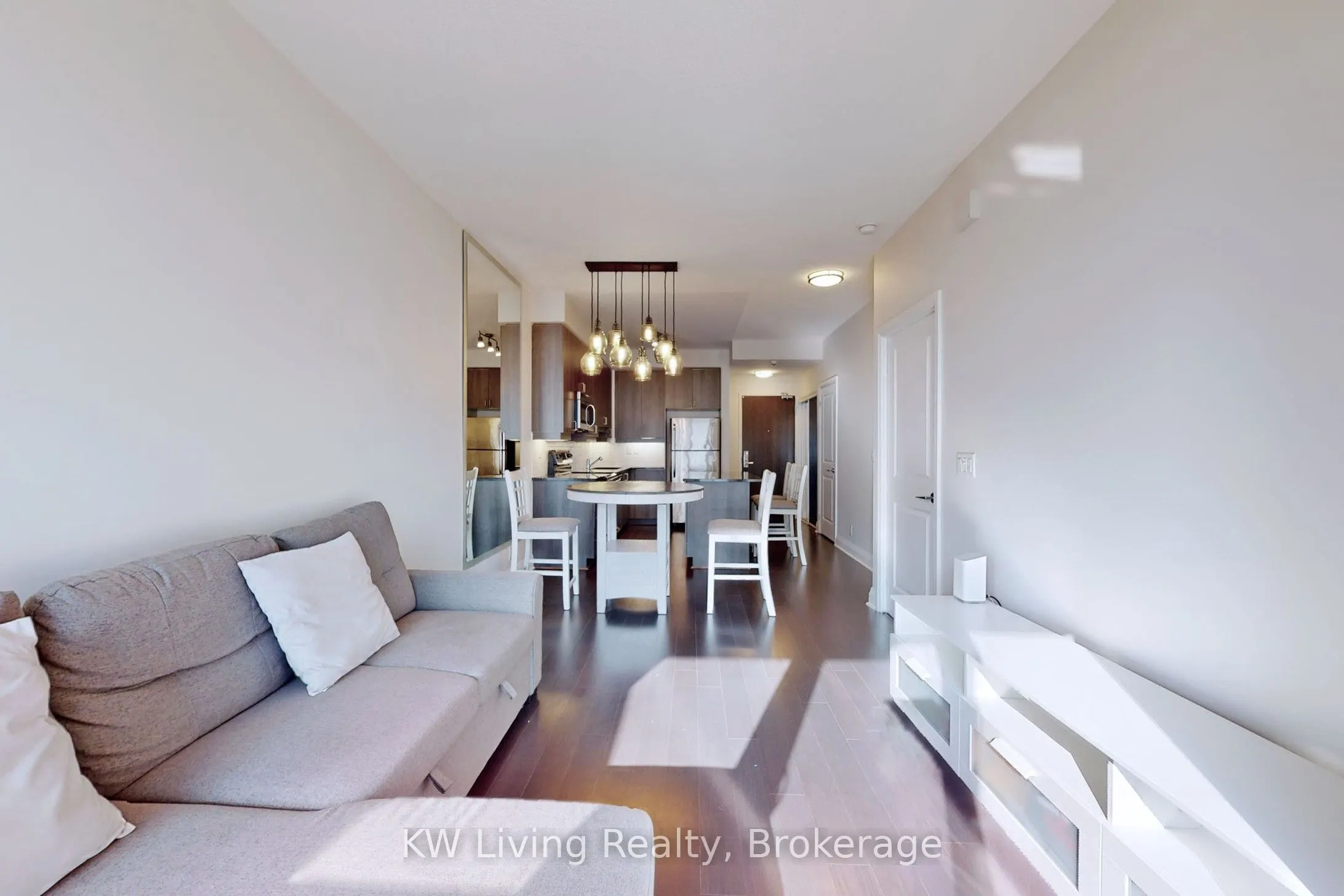 1185 The Queensway, #921
