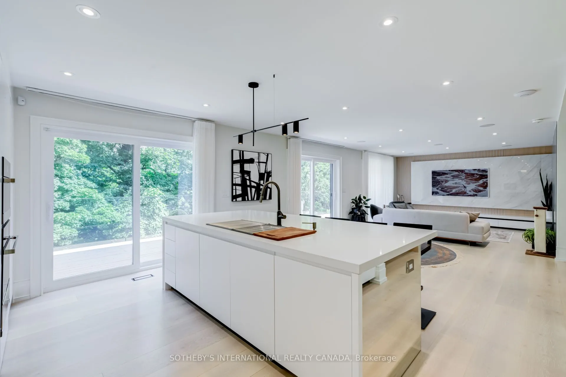 11 Sherin Court