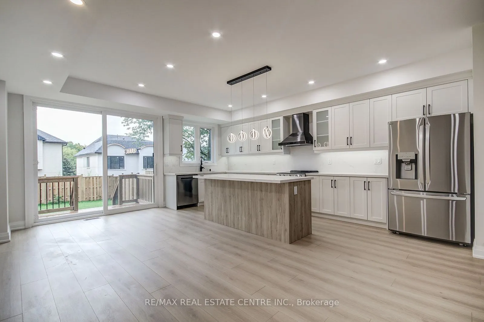 9 Caroline Street, #2