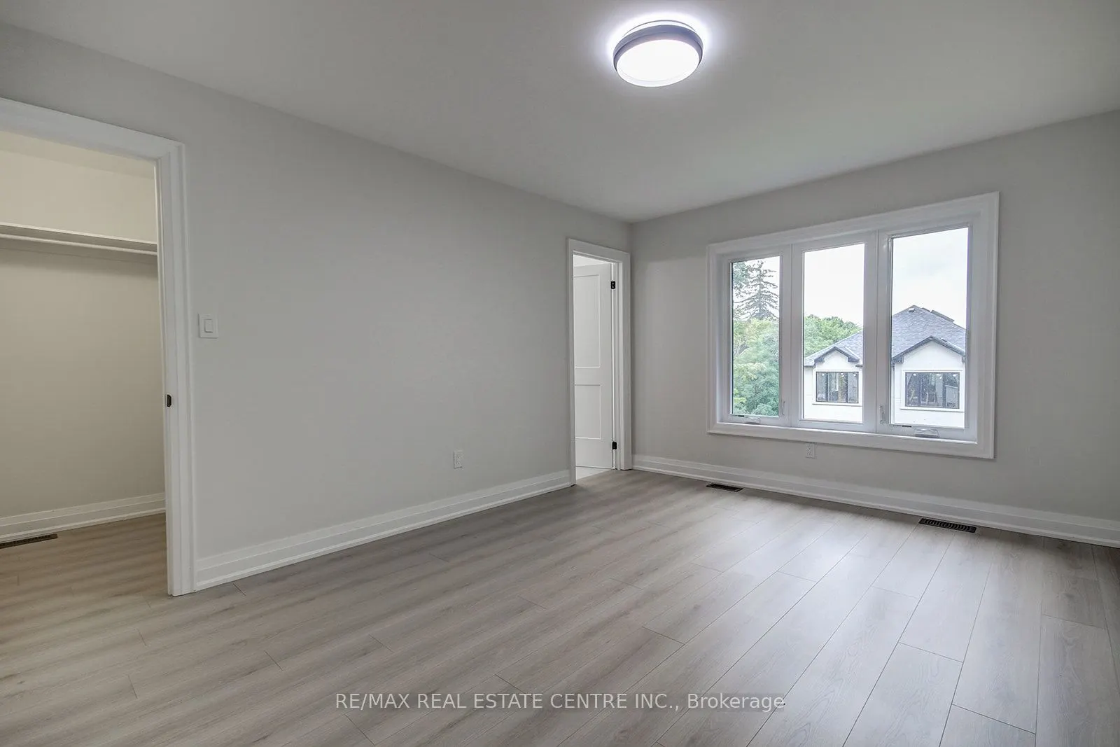 9 Caroline Street, #2