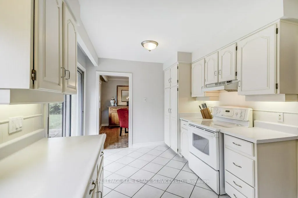 280 Savannah Gate