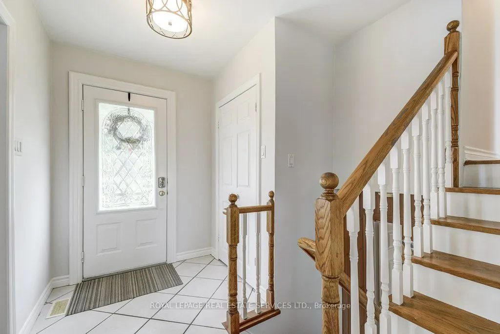 280 Savannah Gate