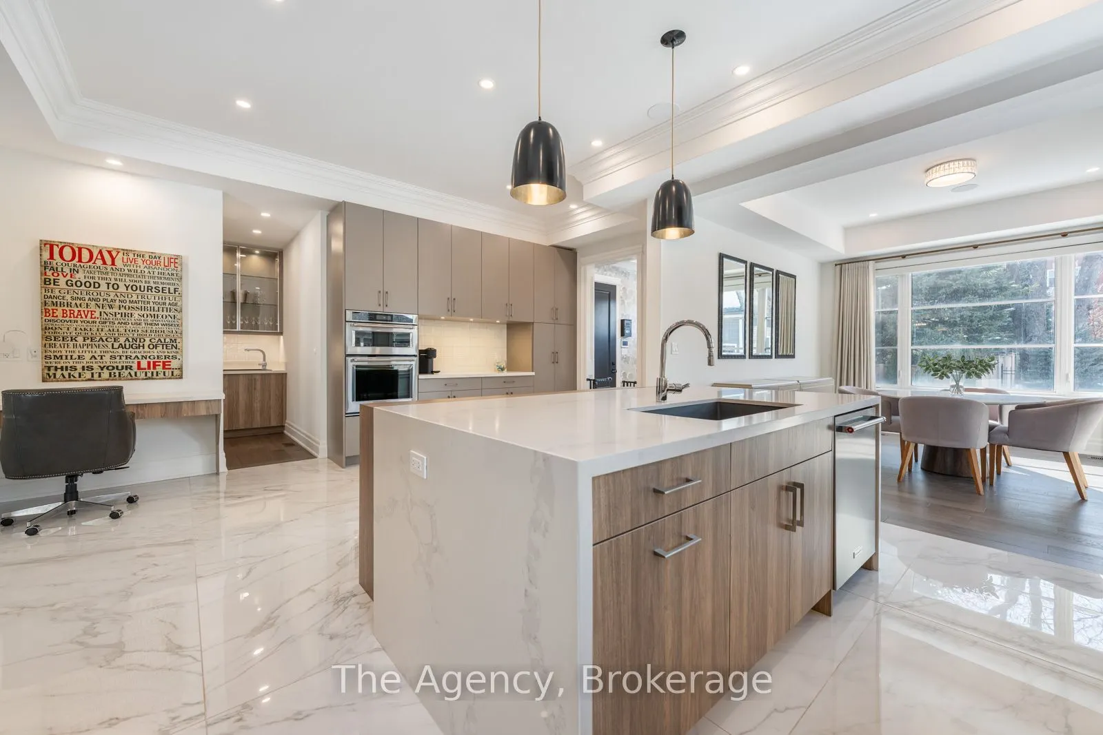 2265 Lakeshore Road, #3