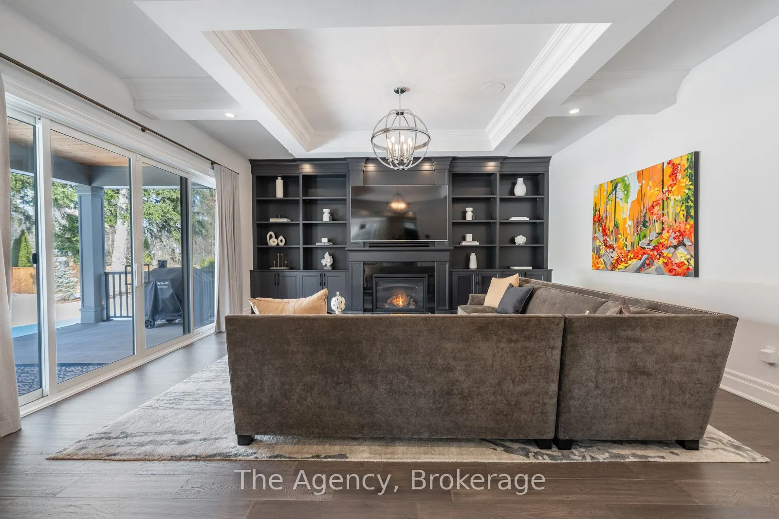 2265 Lakeshore Road, #3