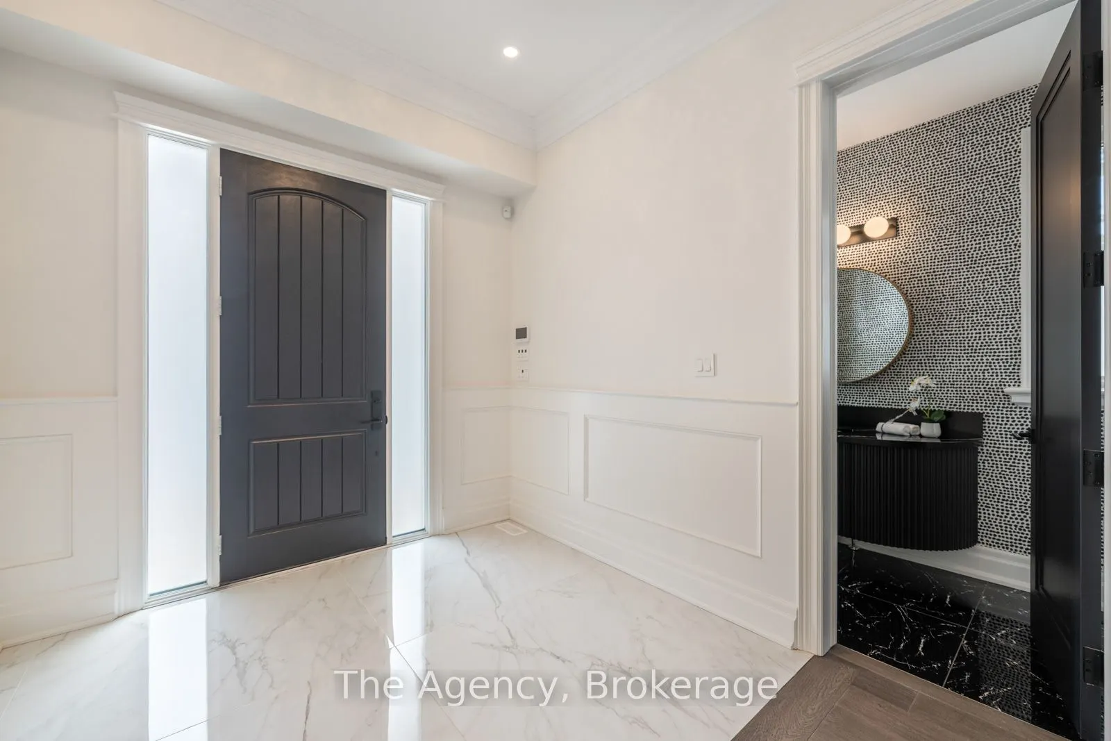 2265 Lakeshore Road, #3