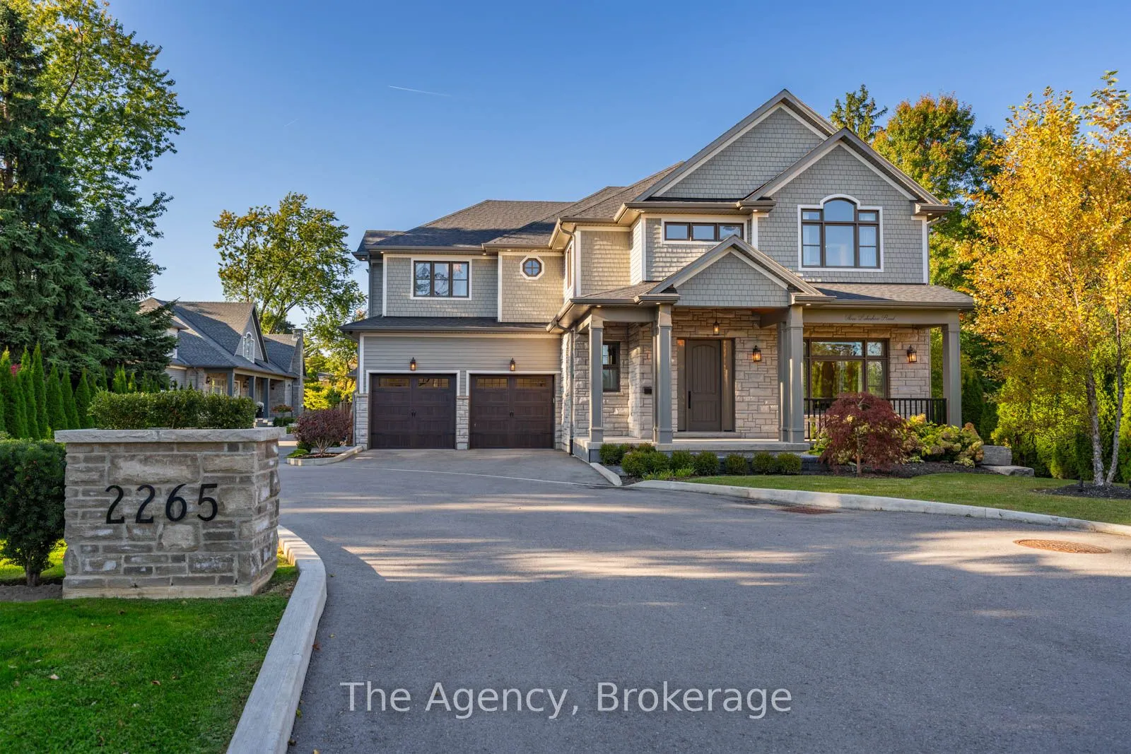 2265 Lakeshore Road, #3