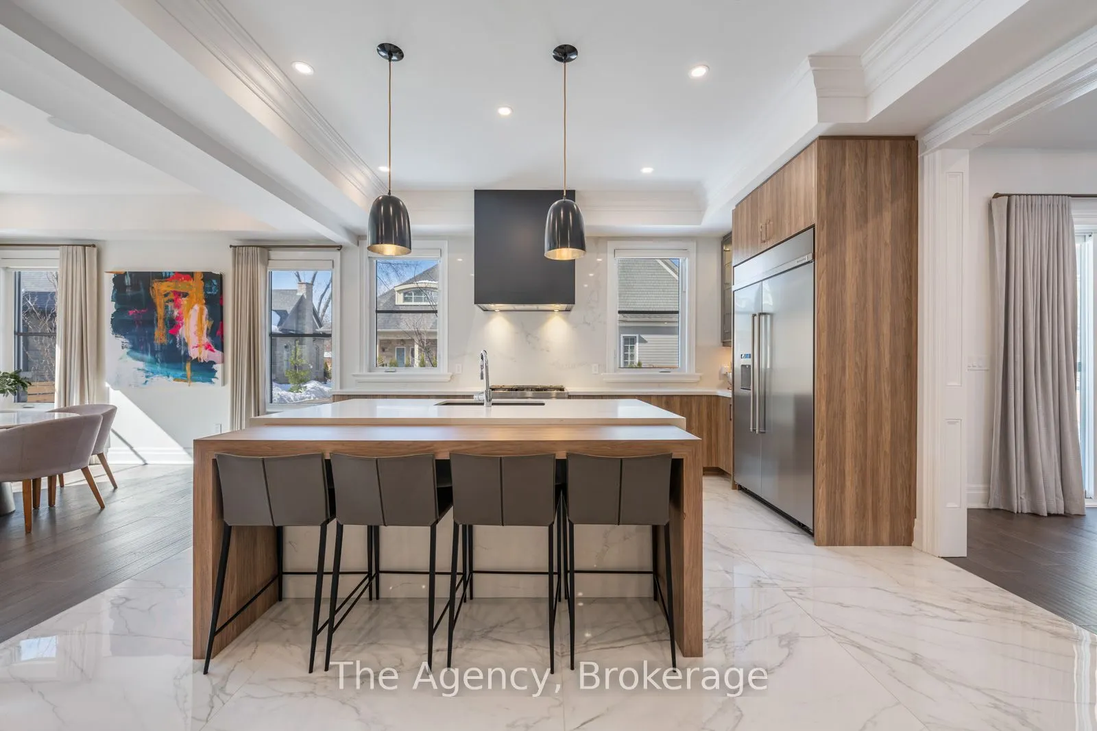 2265 Lakeshore Road, #3