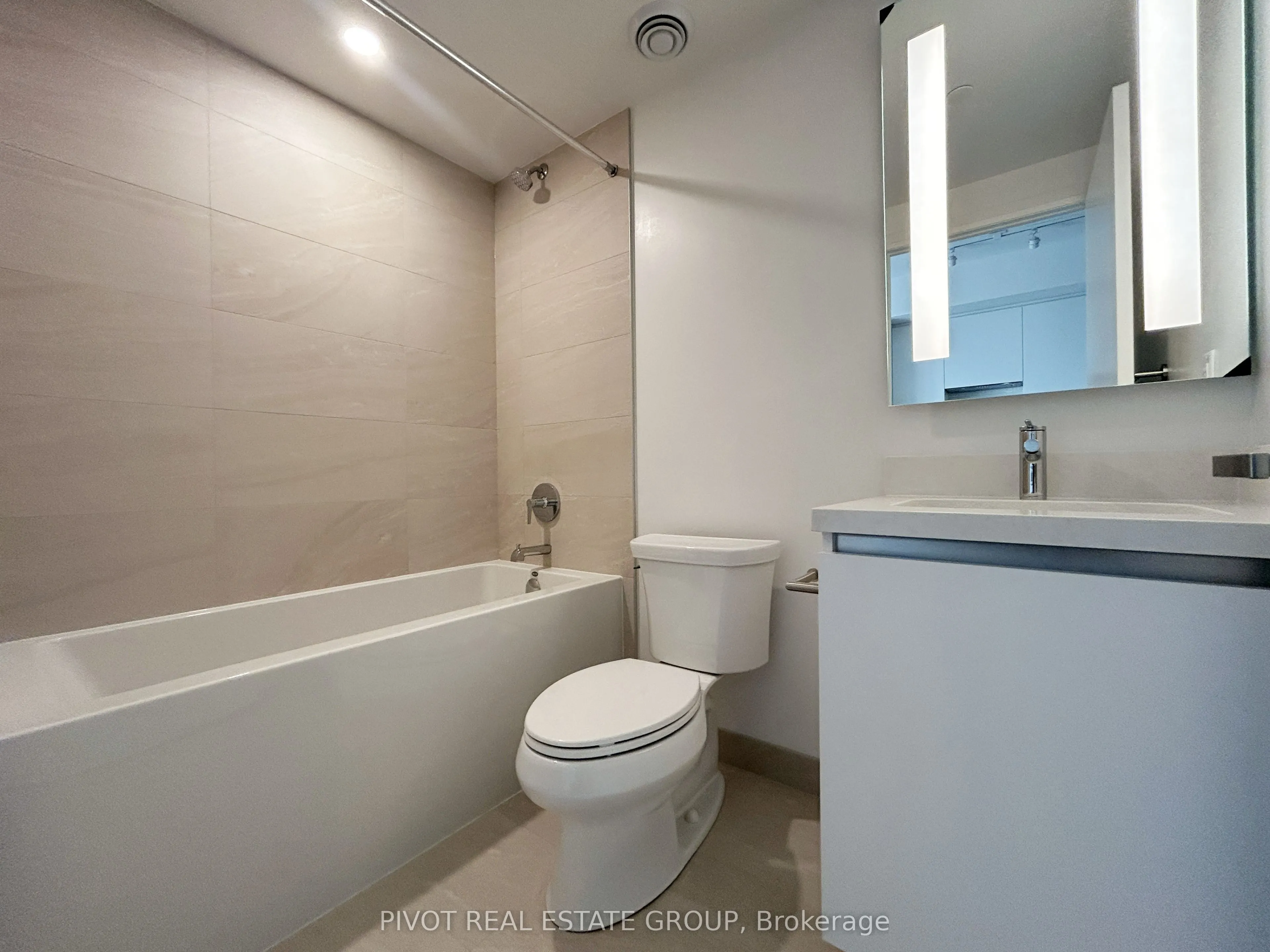 4015 The Exchange, #1810