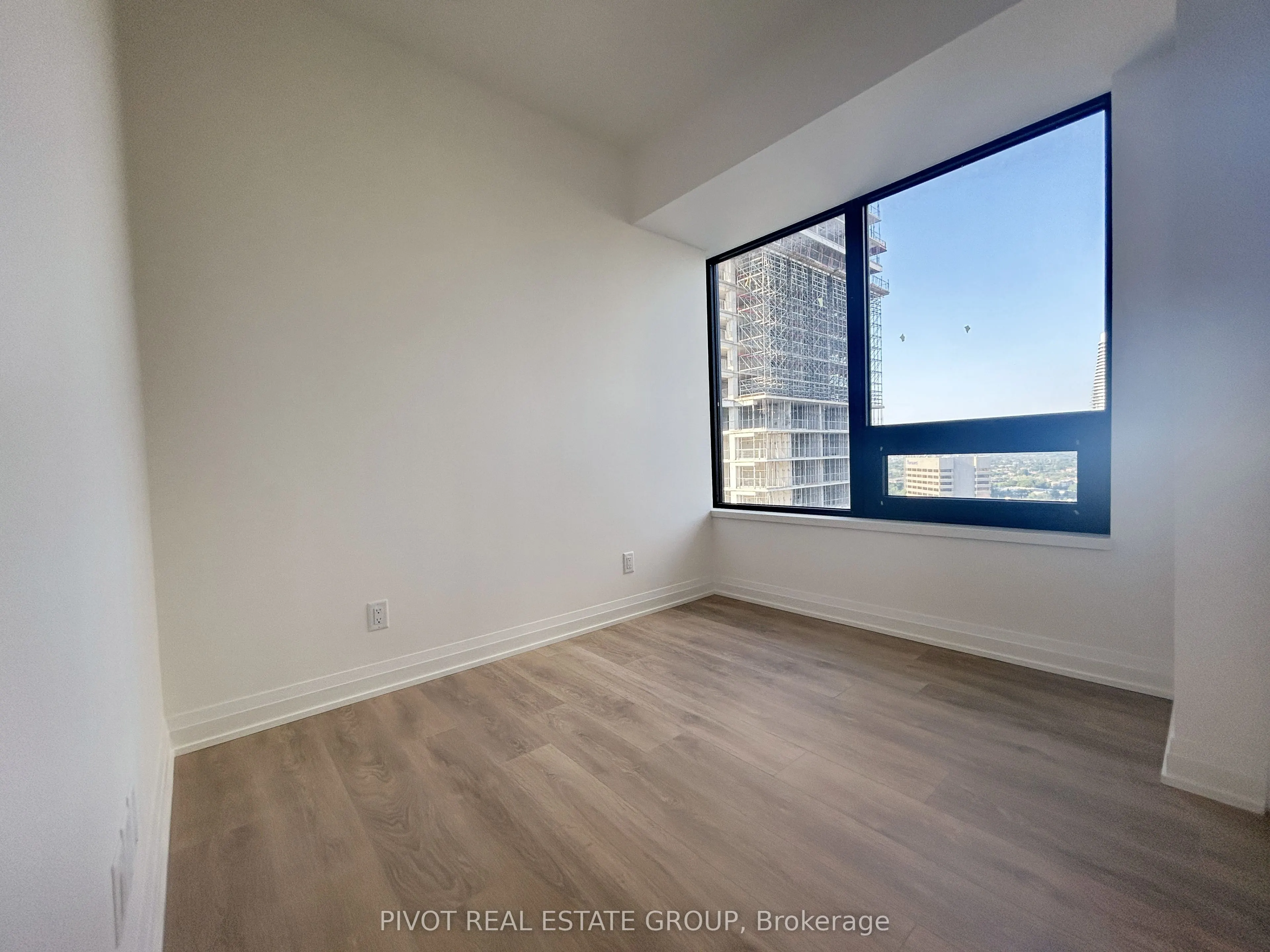 4015 The Exchange, #1810
