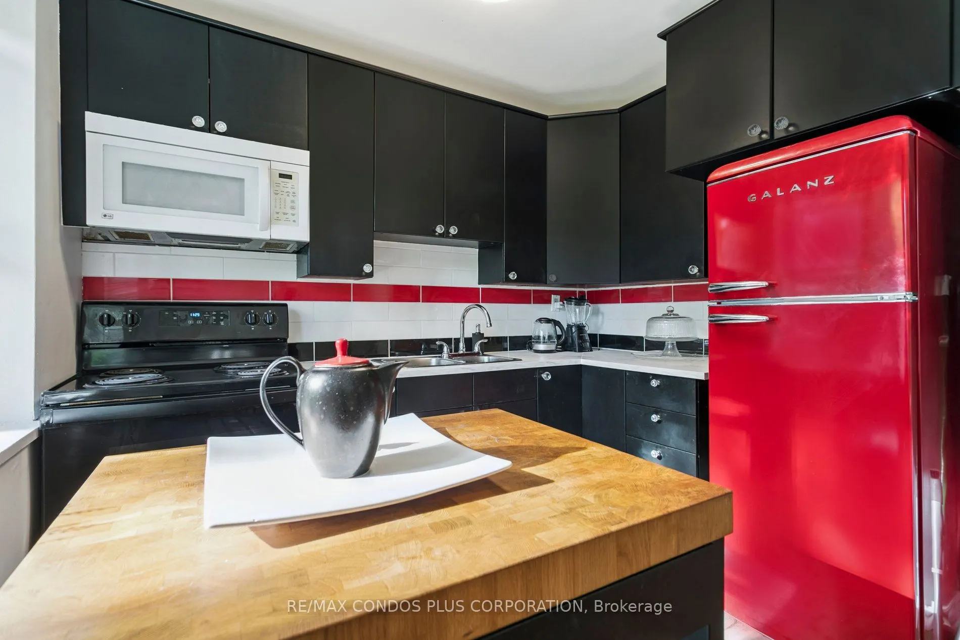 185 Stephen Drive, #101