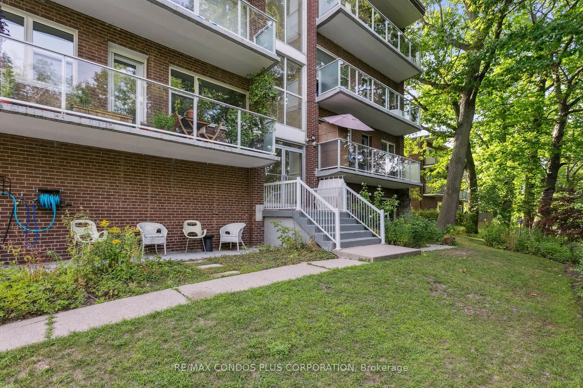 185 Stephen Drive, #101