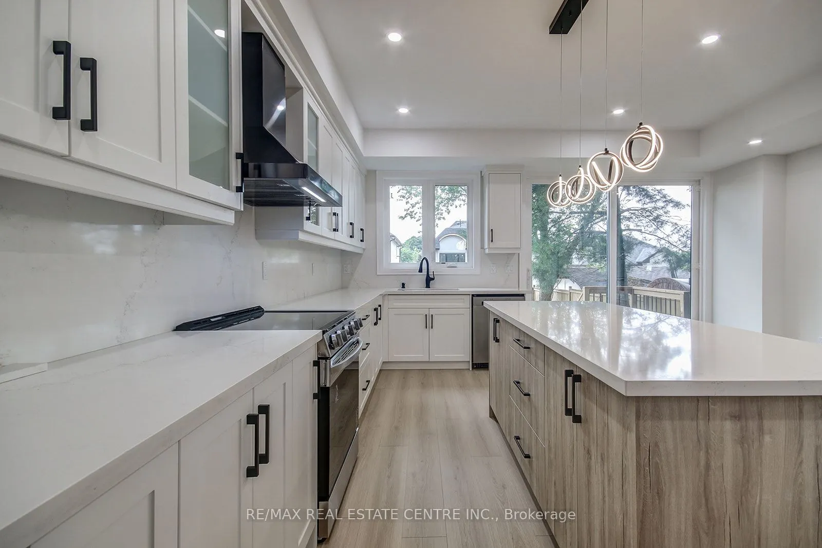 9 Caroline Street, #3