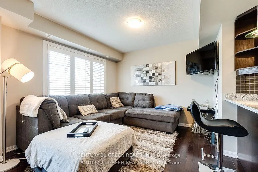 2614 Dashwood Drive, #24