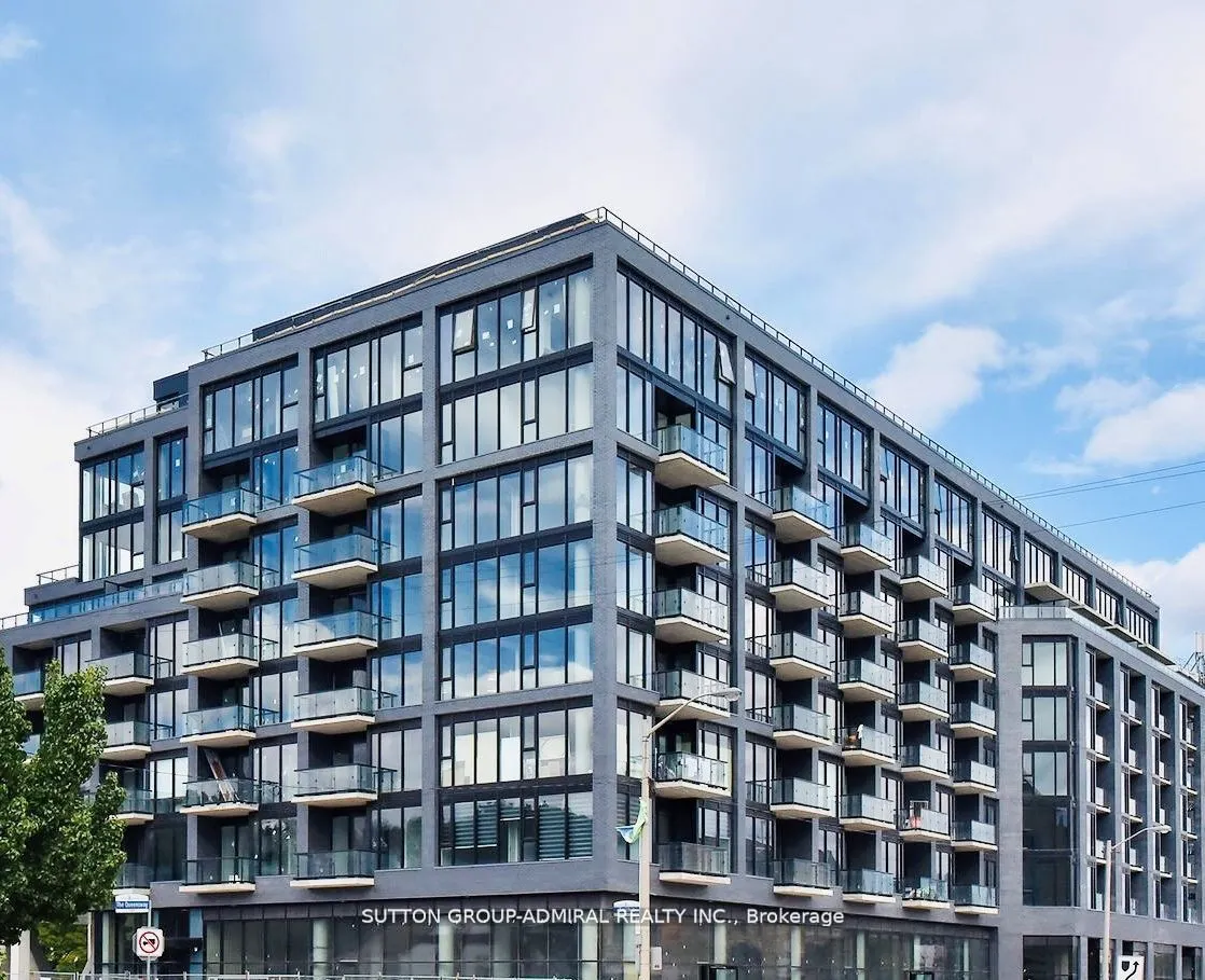 7 Smith Crescent, #404