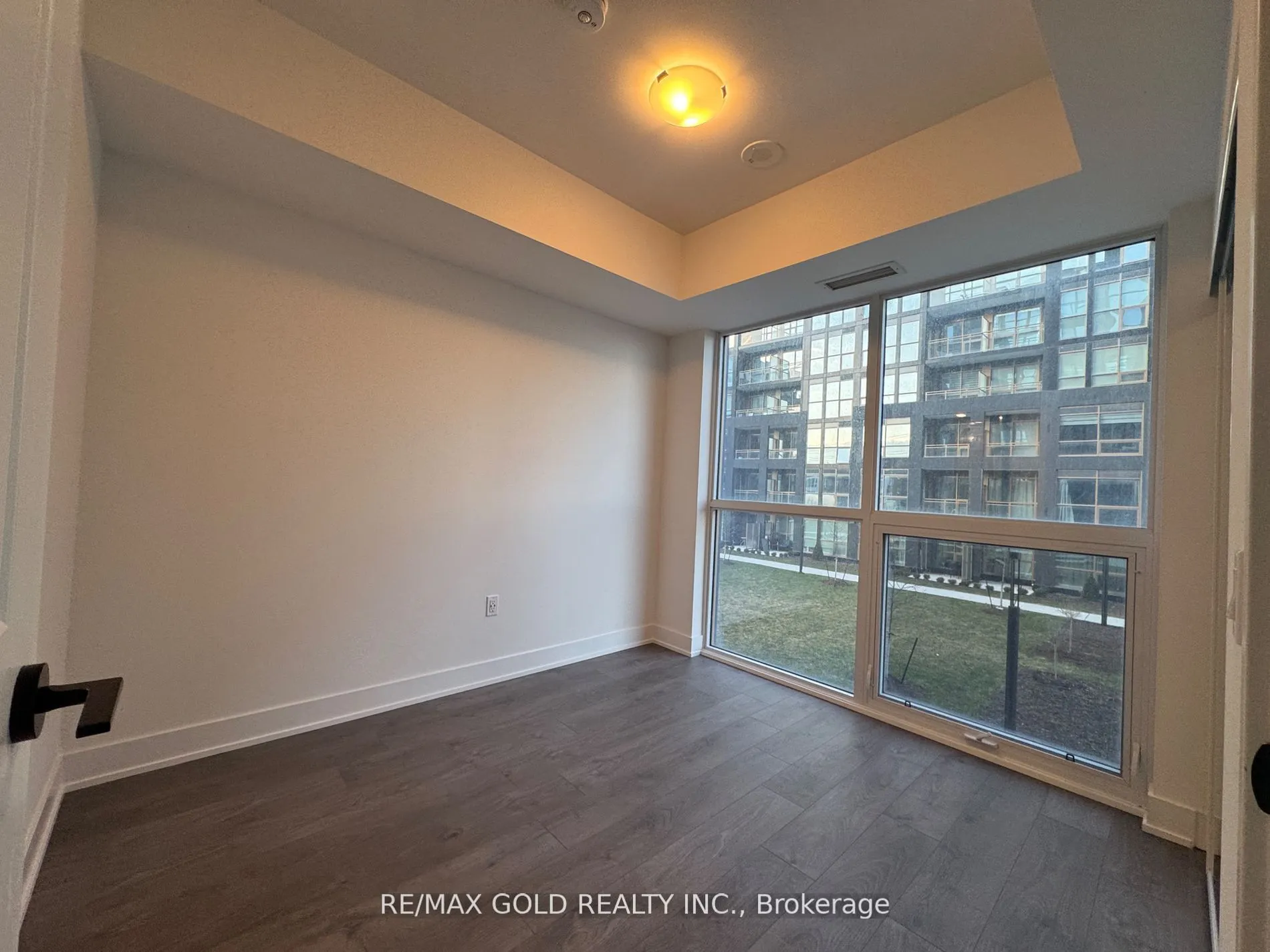 2333 KHALSA Gate E, #226