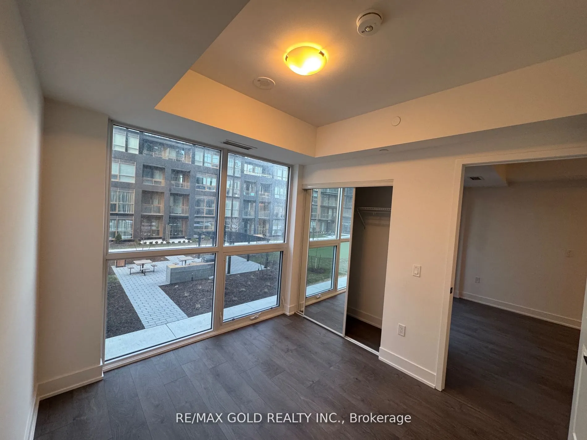 2333 KHALSA Gate E, #226
