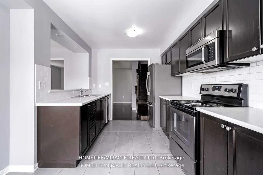 43 Colonel Frank Cheng Crescent